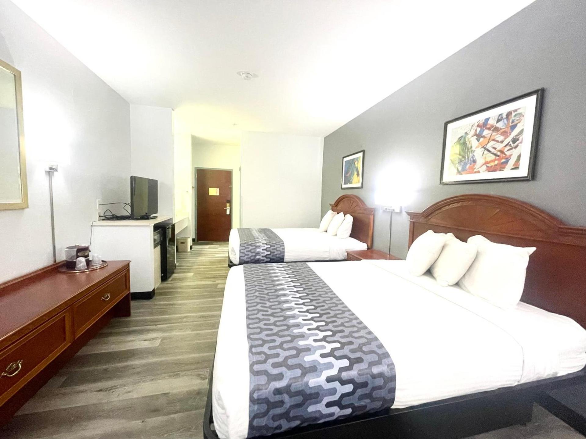 Grand Vista Hotel & Suites photo 27