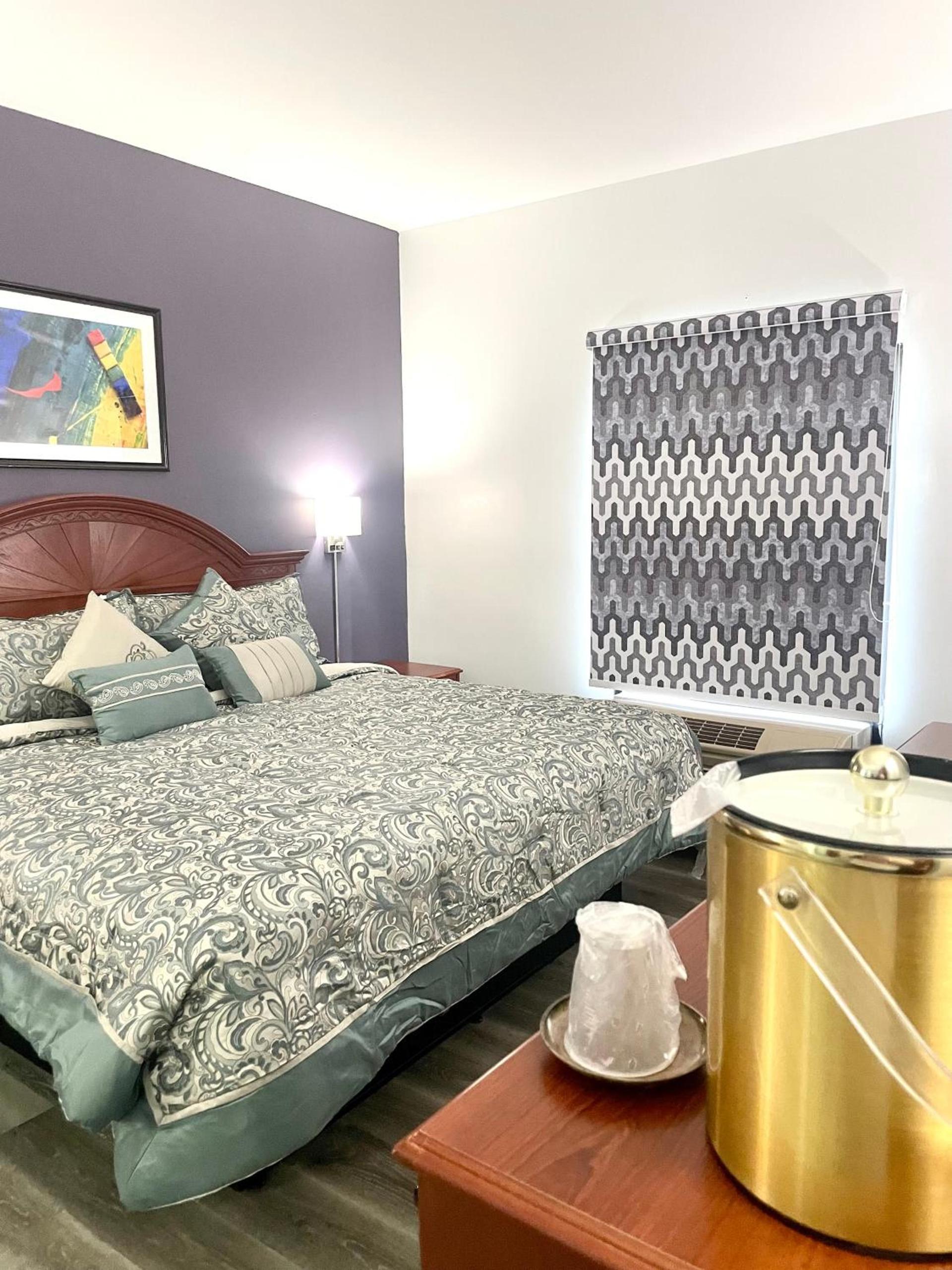 Grand Vista Hotel & Suites photo 35