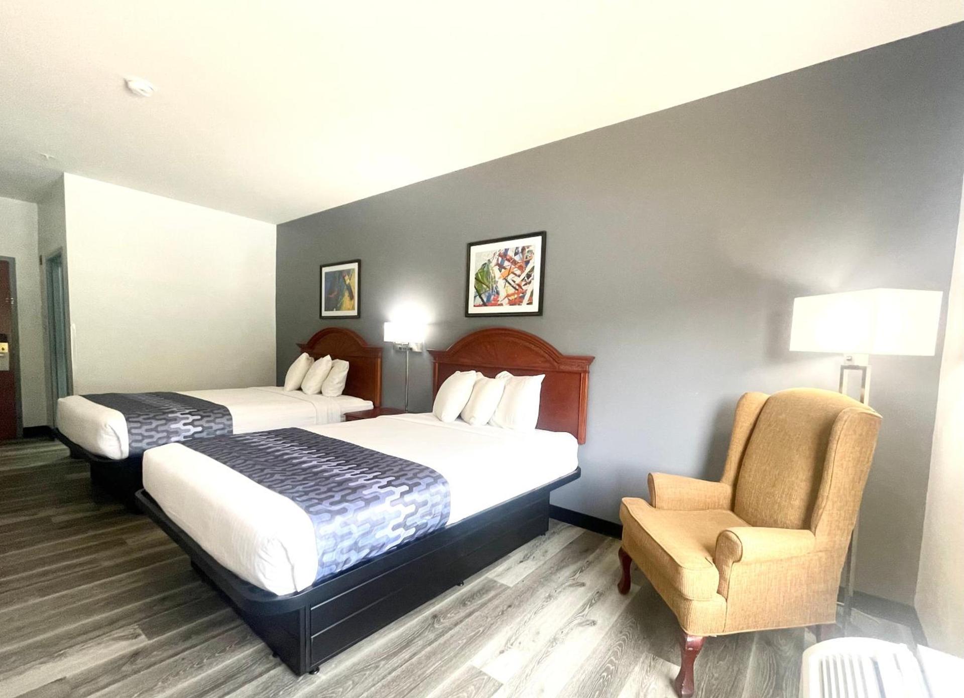 Grand Vista Hotel & Suites photo 41