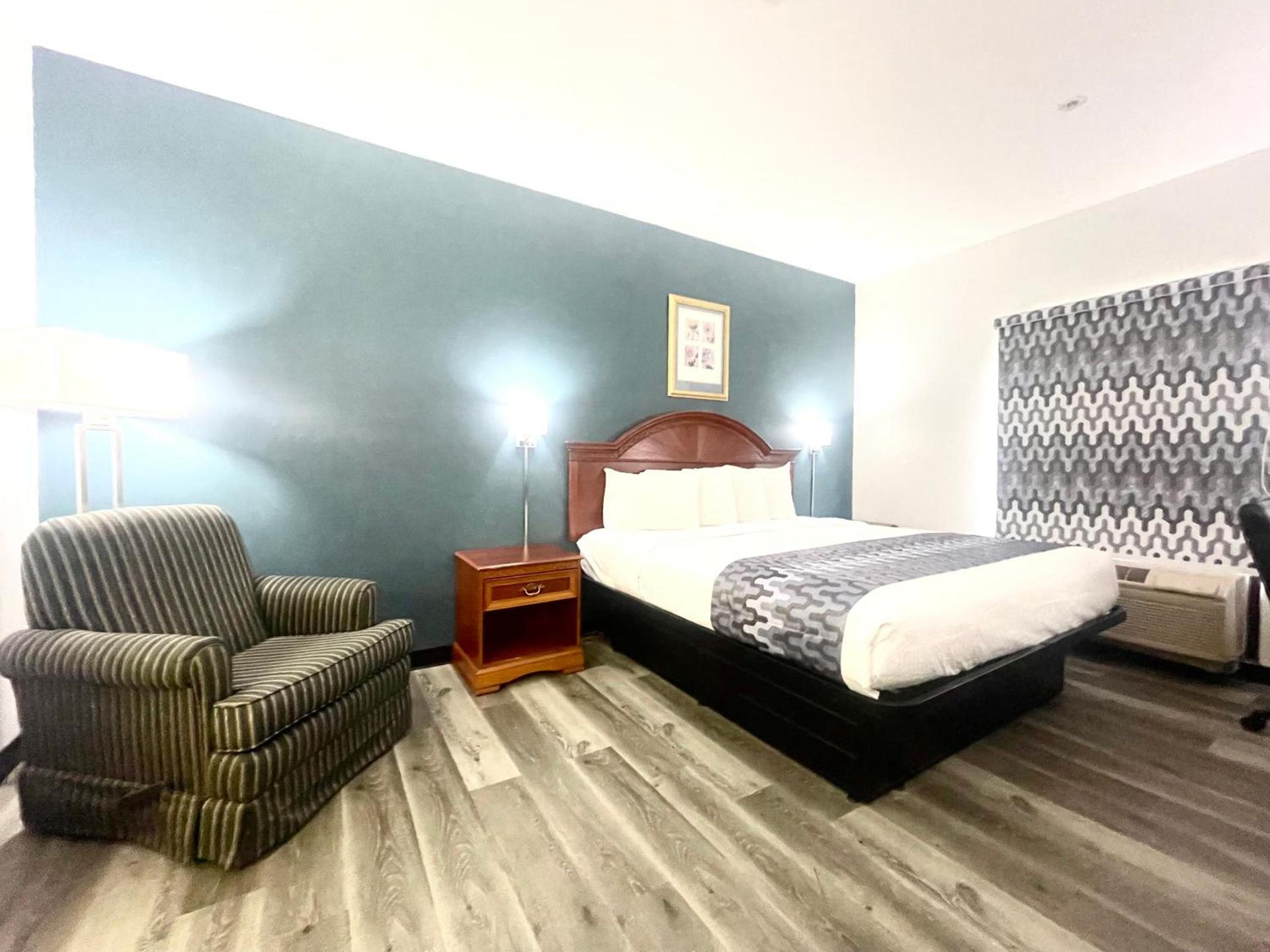 Grand Vista Hotel & Suites photo 42