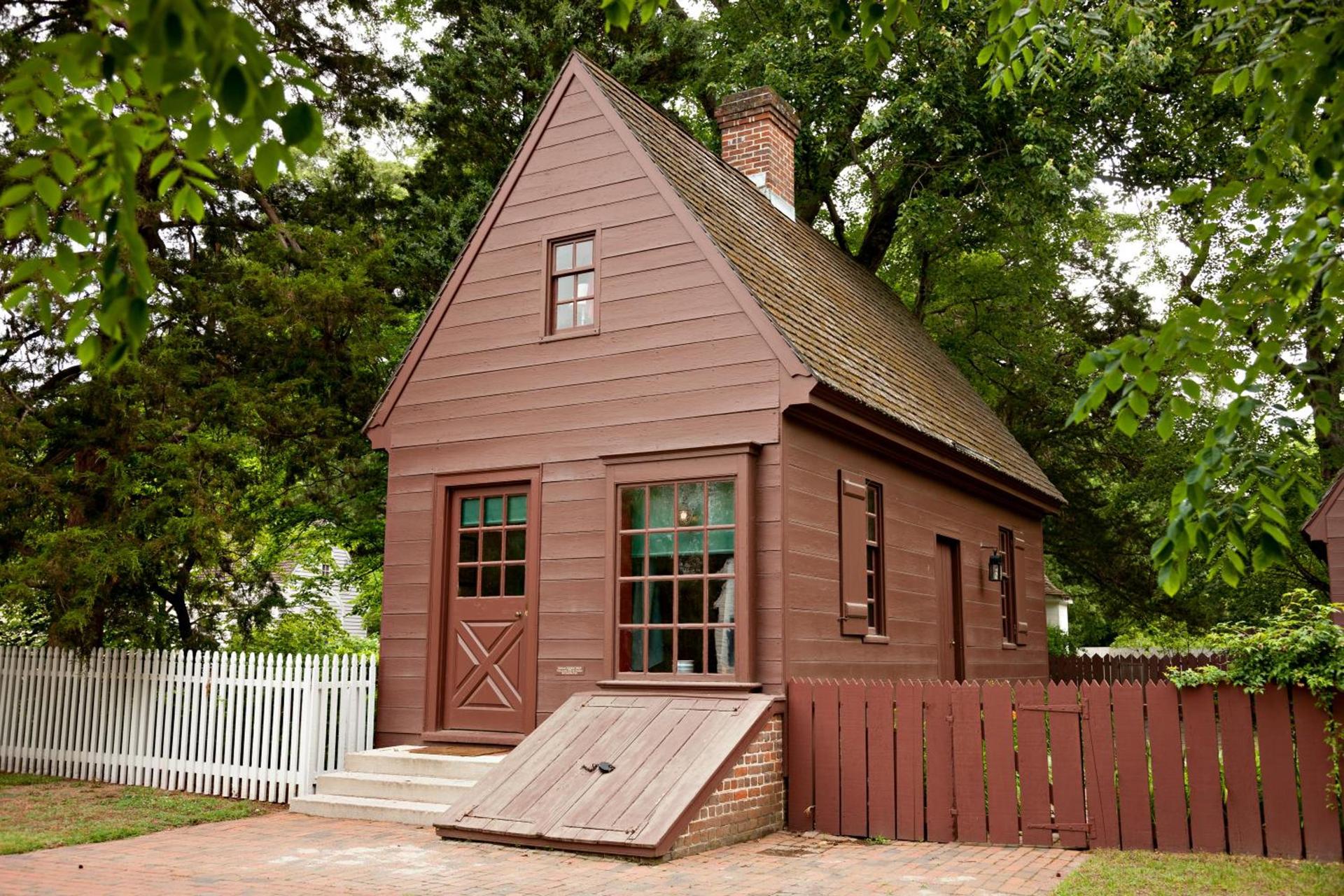Colonial Houses, an official Colonial Williamsburg Hotel photo 95