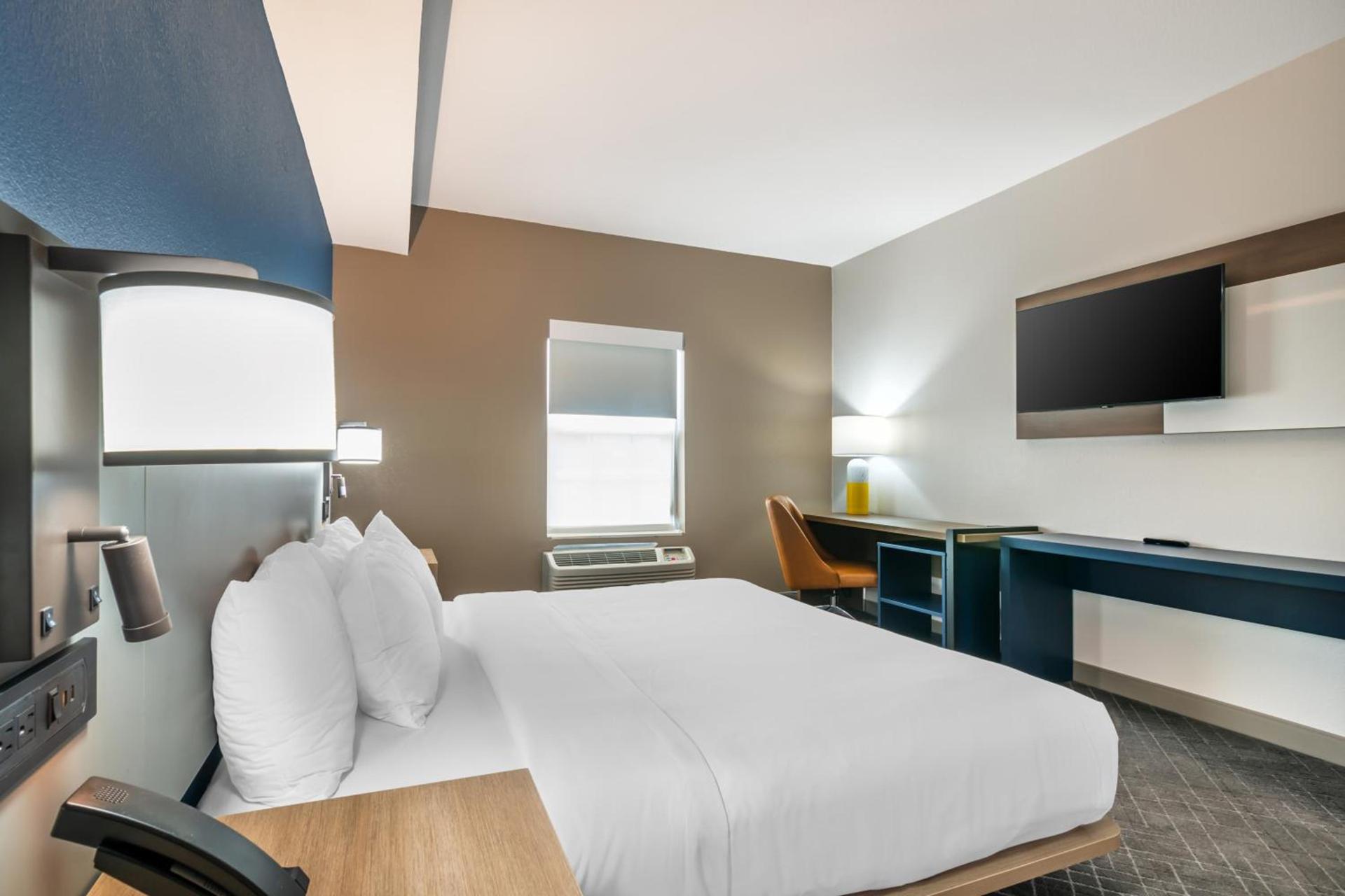 Comfort Inn & Suites Chesterfield - St Louis photo 40