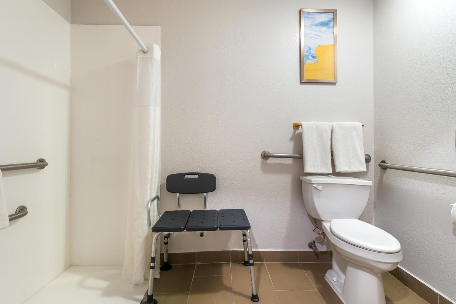 Comfort Inn & Suites Chesterfield - St Louis photo 39