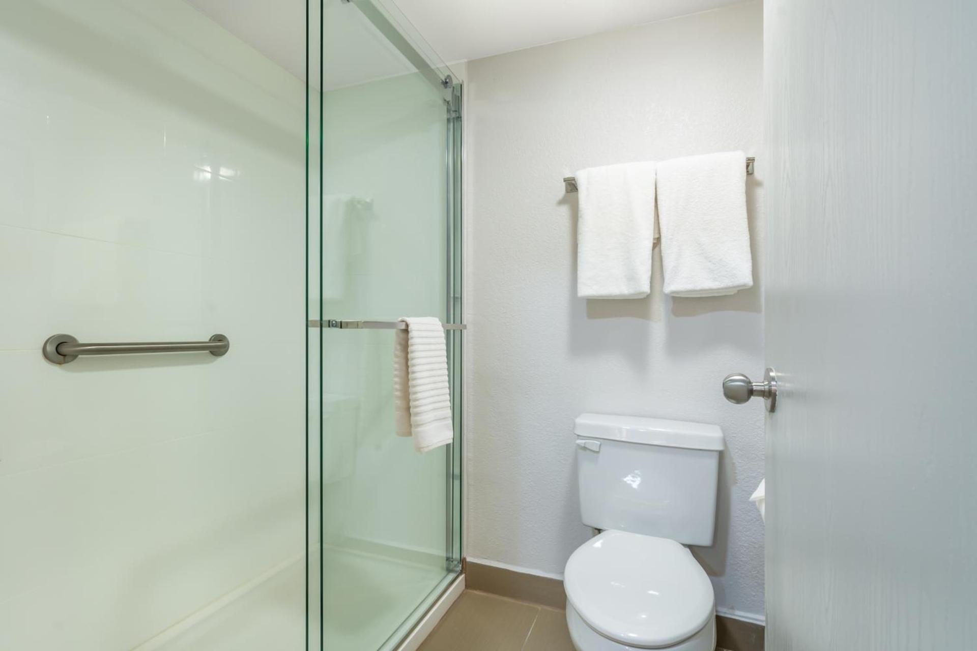 Comfort Inn & Suites Chesterfield - St Louis photo 43