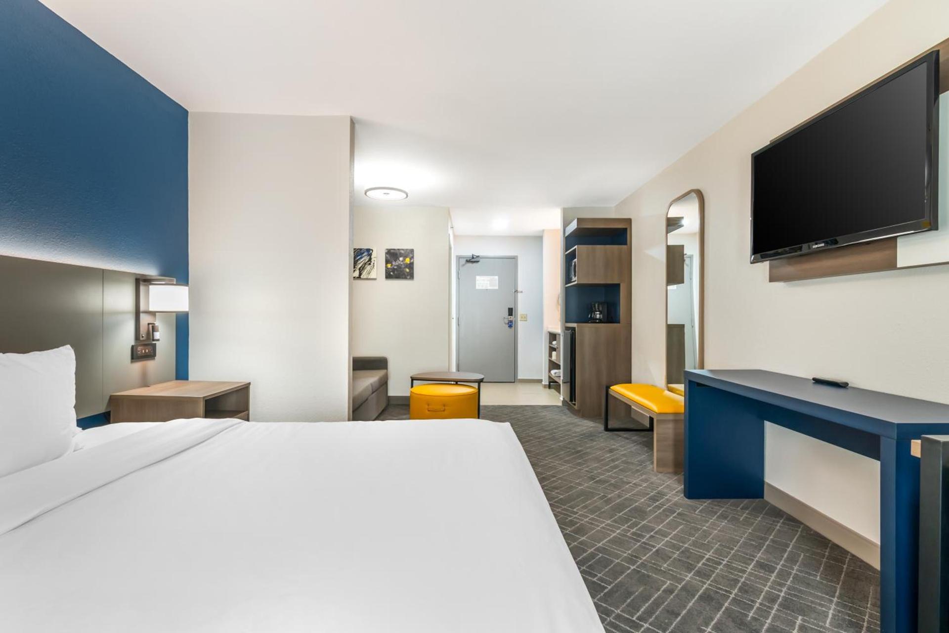 Comfort Inn & Suites Chesterfield - St Louis photo 3