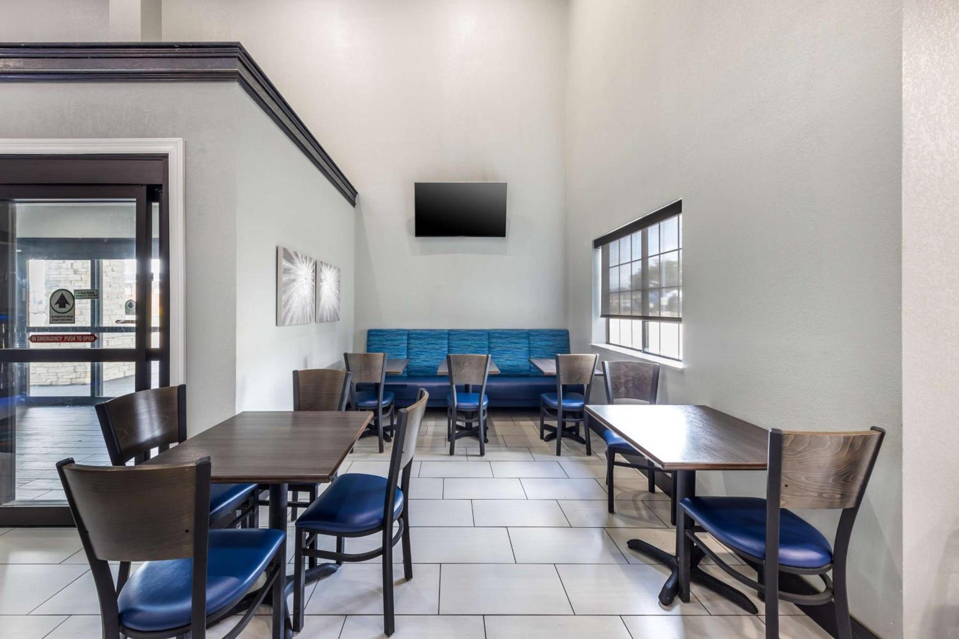 Best Western Atoka Inn & Suites photo 23