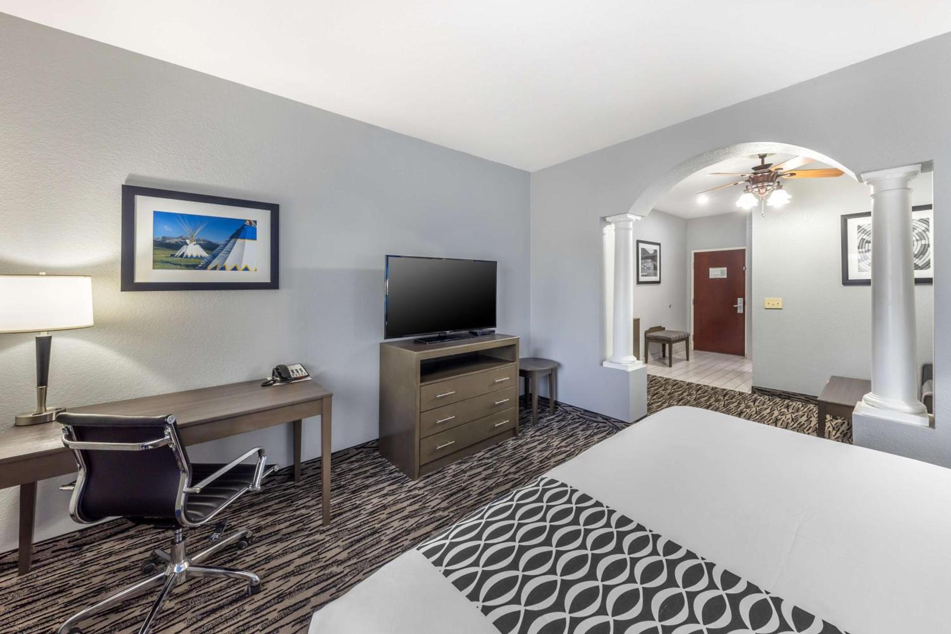 Best Western Atoka Inn & Suites photo 12