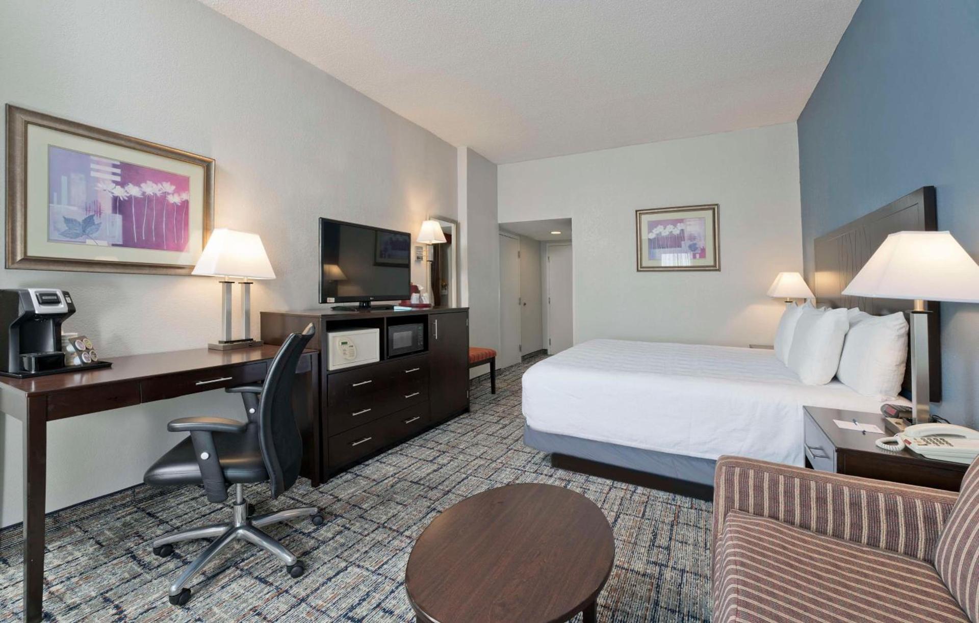 Best Western Plus Hotel & Conference Center photo 10