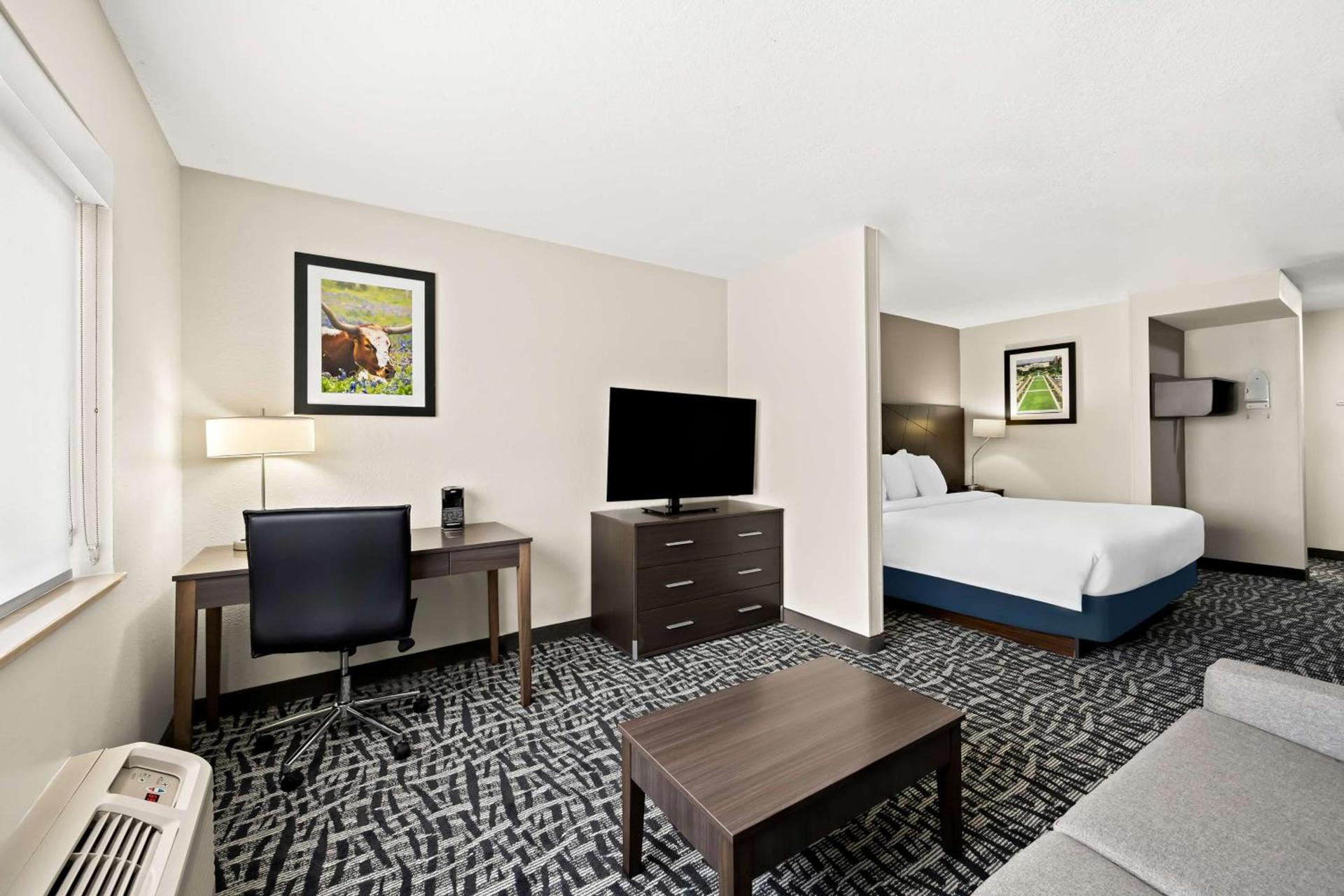 Best Western Bryan College Station photo 4