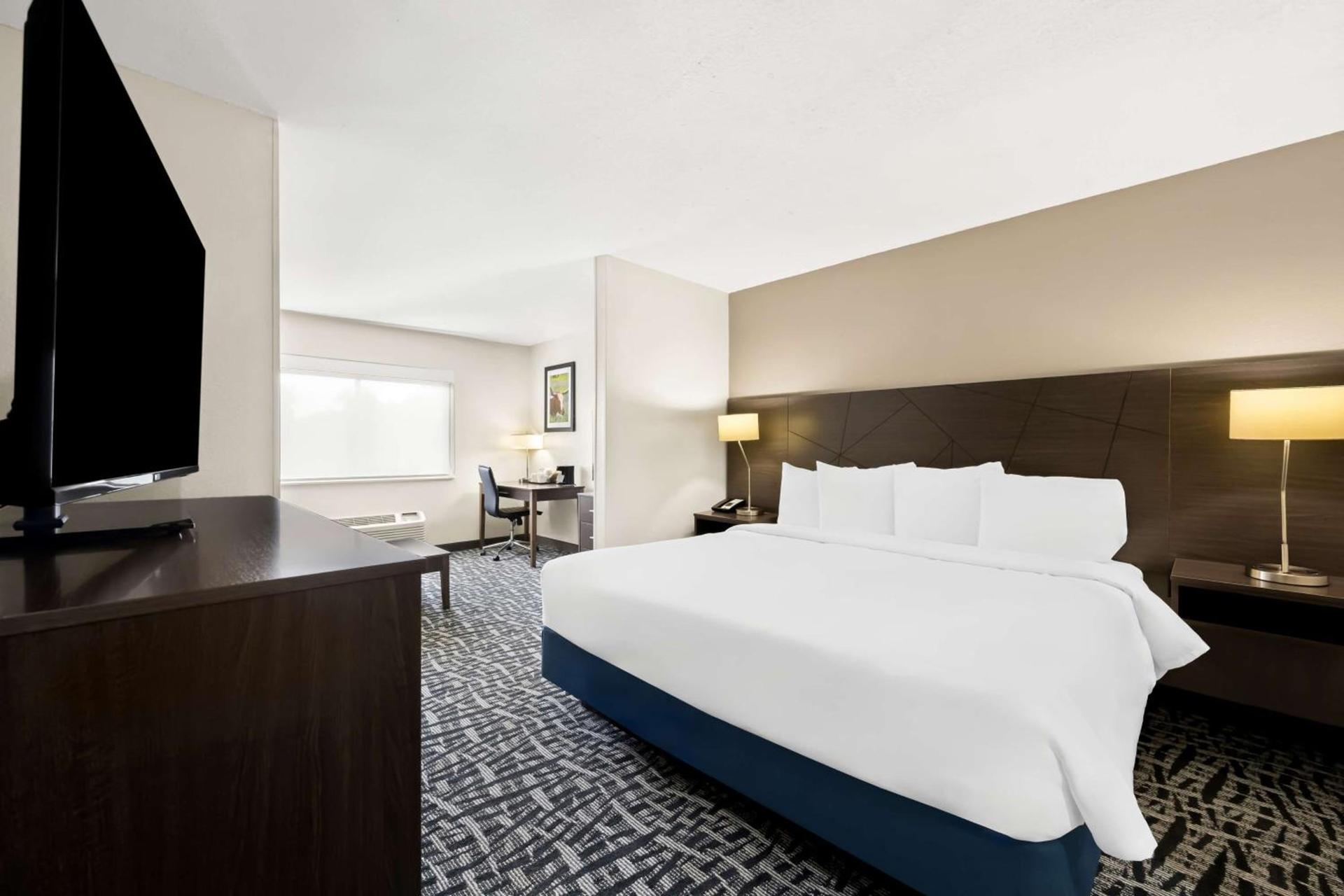 Best Western Bryan College Station photo 19