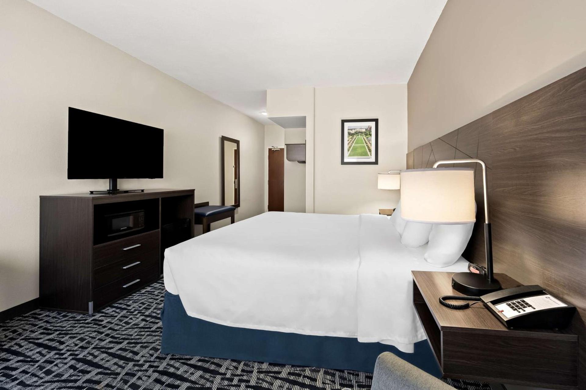 Best Western Bryan College Station photo 24