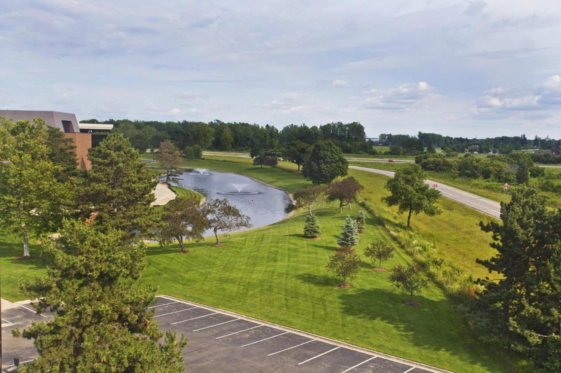 Crowne Plaza Lansing by IHG photo 19