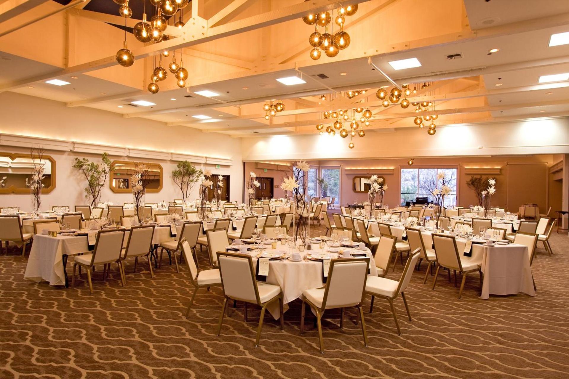 Ashland Hills Hotel & Suites photo 35