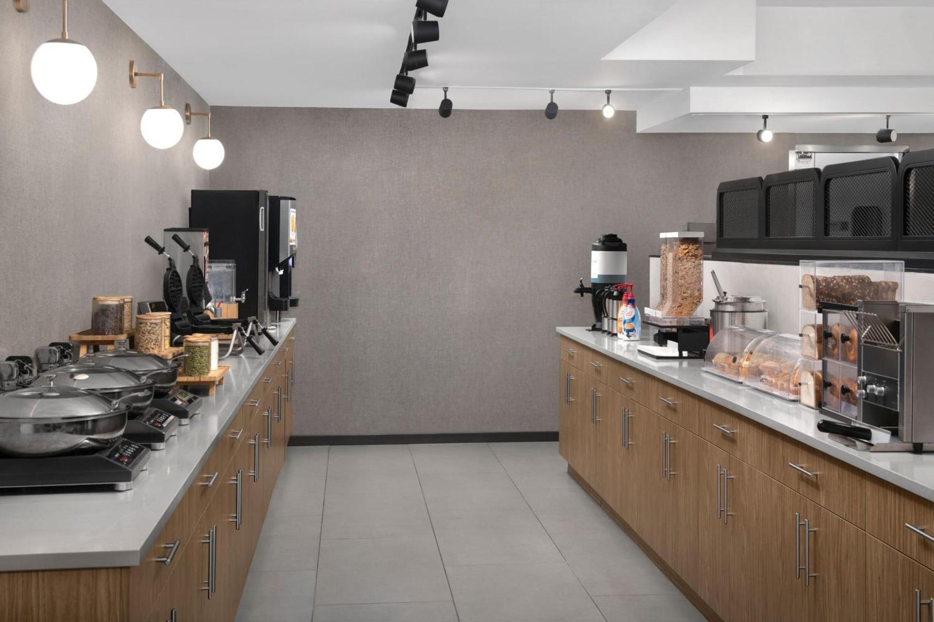 SpringHill Suites by Marriott New York Manhattan Times Square photo 19