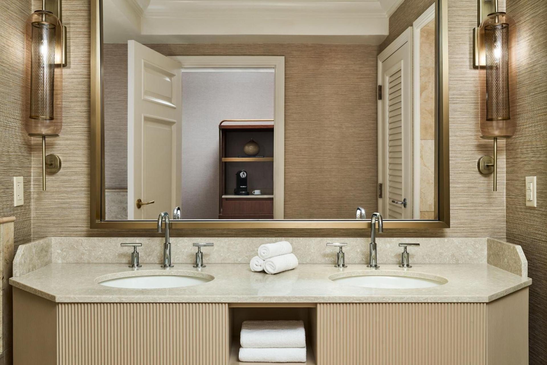 The Ritz-Carlton, Denver photo 17