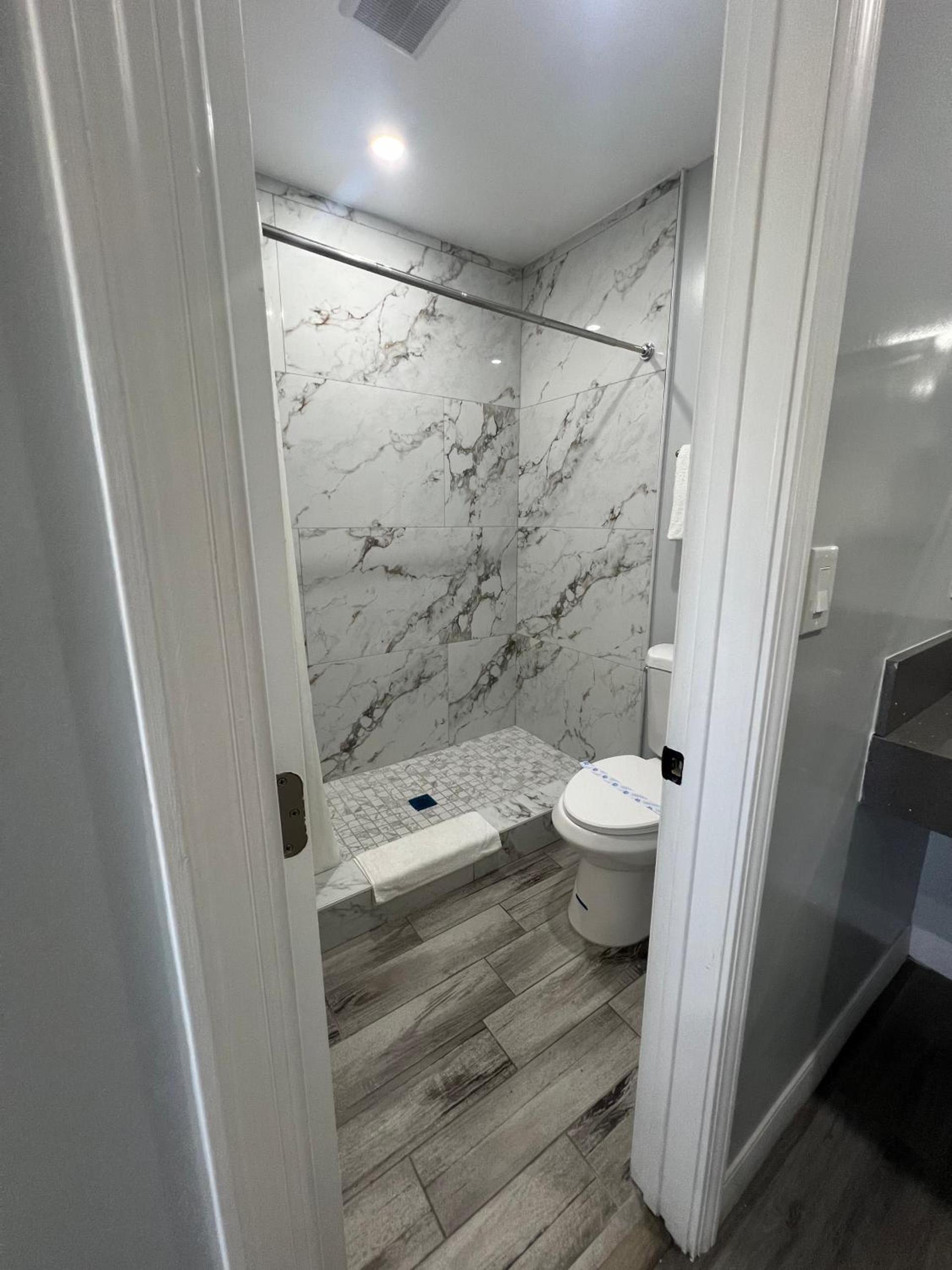 Eastsider Motel -Downtown LA New Rooms photo 6