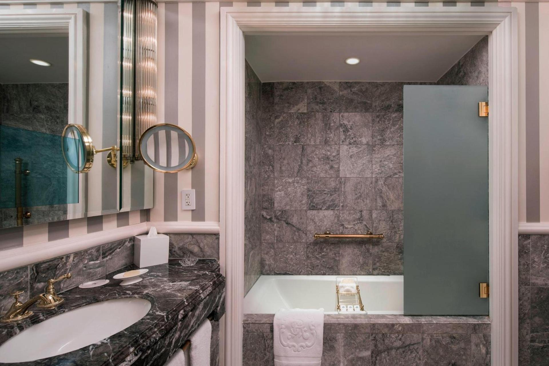 The St. Regis New York photo 12