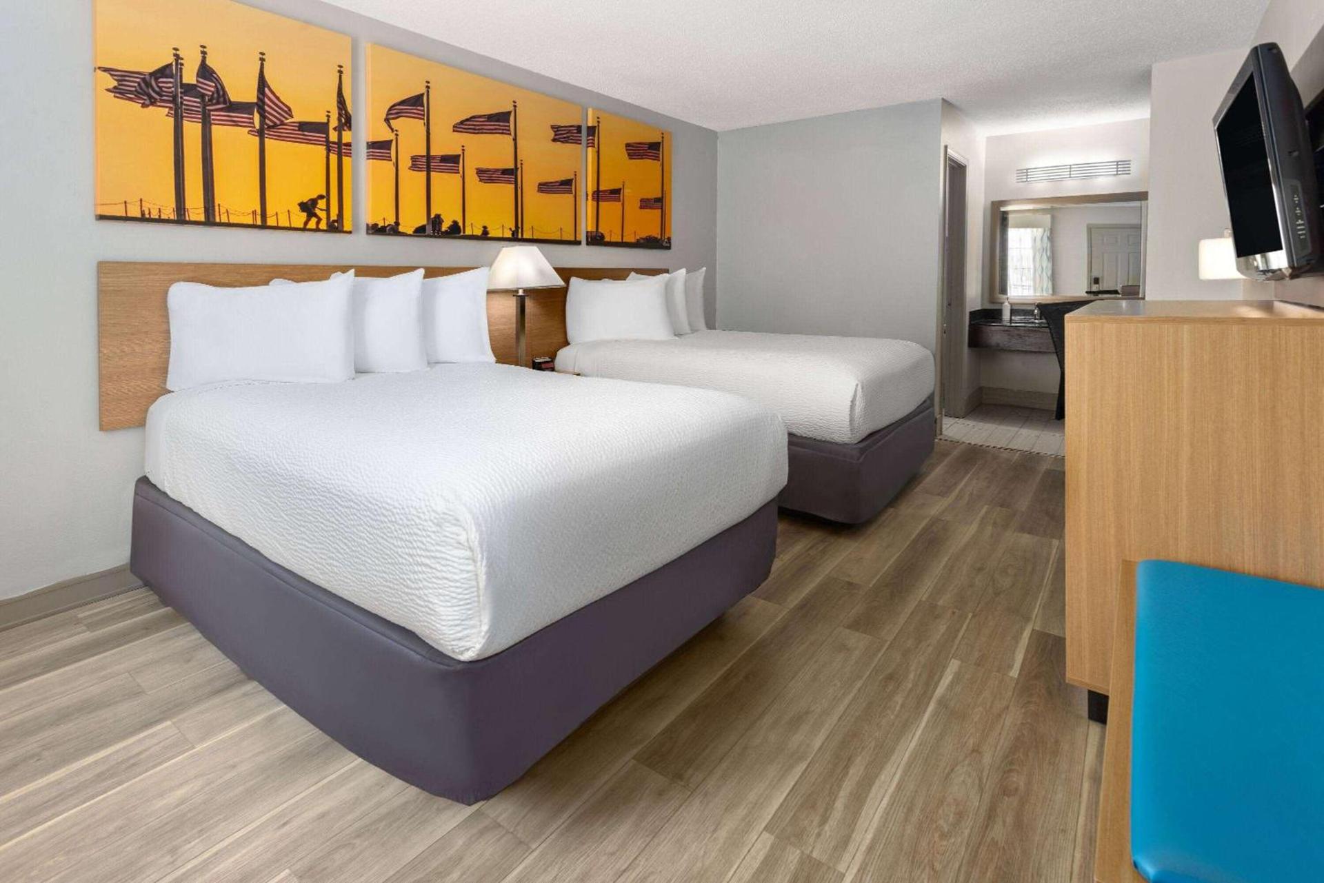 Days Inn by Wyndham Americus photo 9