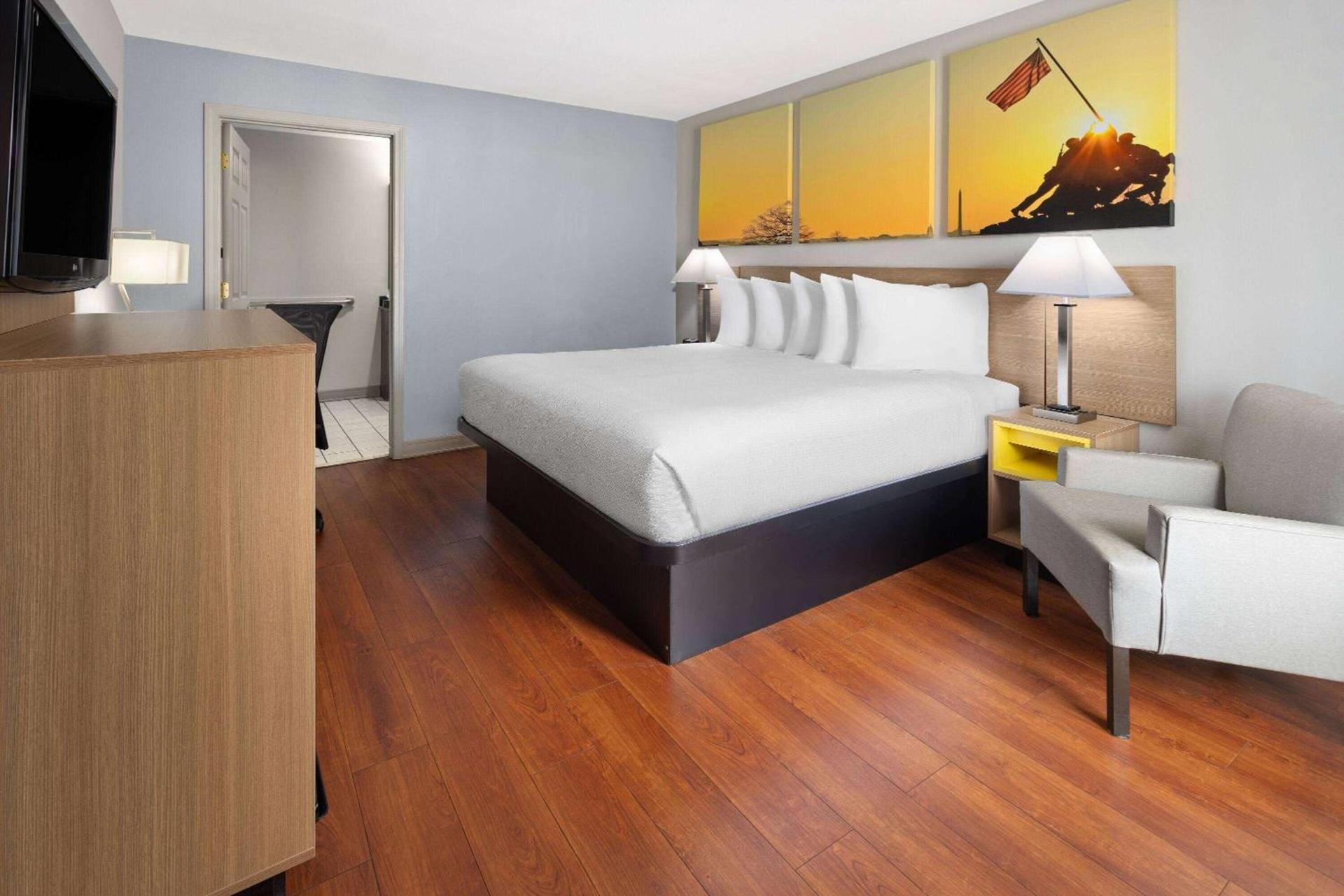 Days Inn by Wyndham Americus photo 20