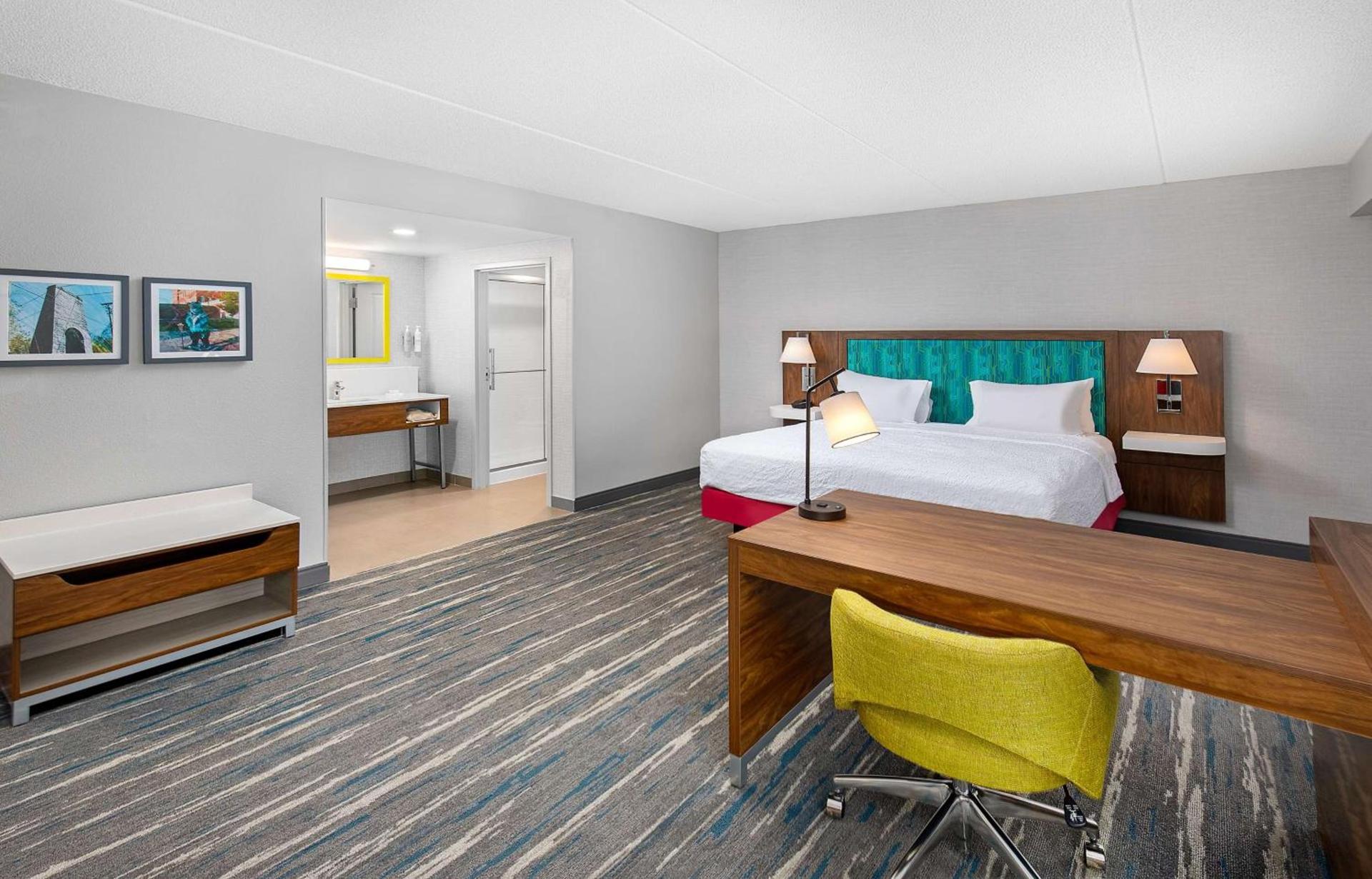 Hampton Inn Pikeville photo 8