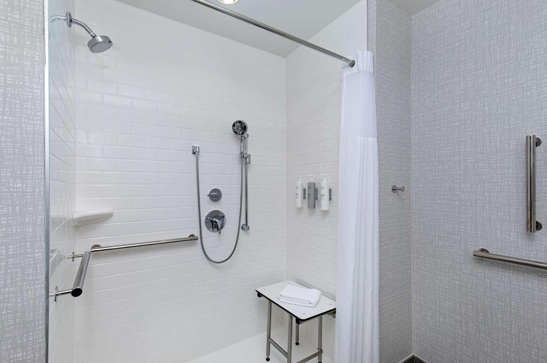 Hampton Inn Pikeville photo 10