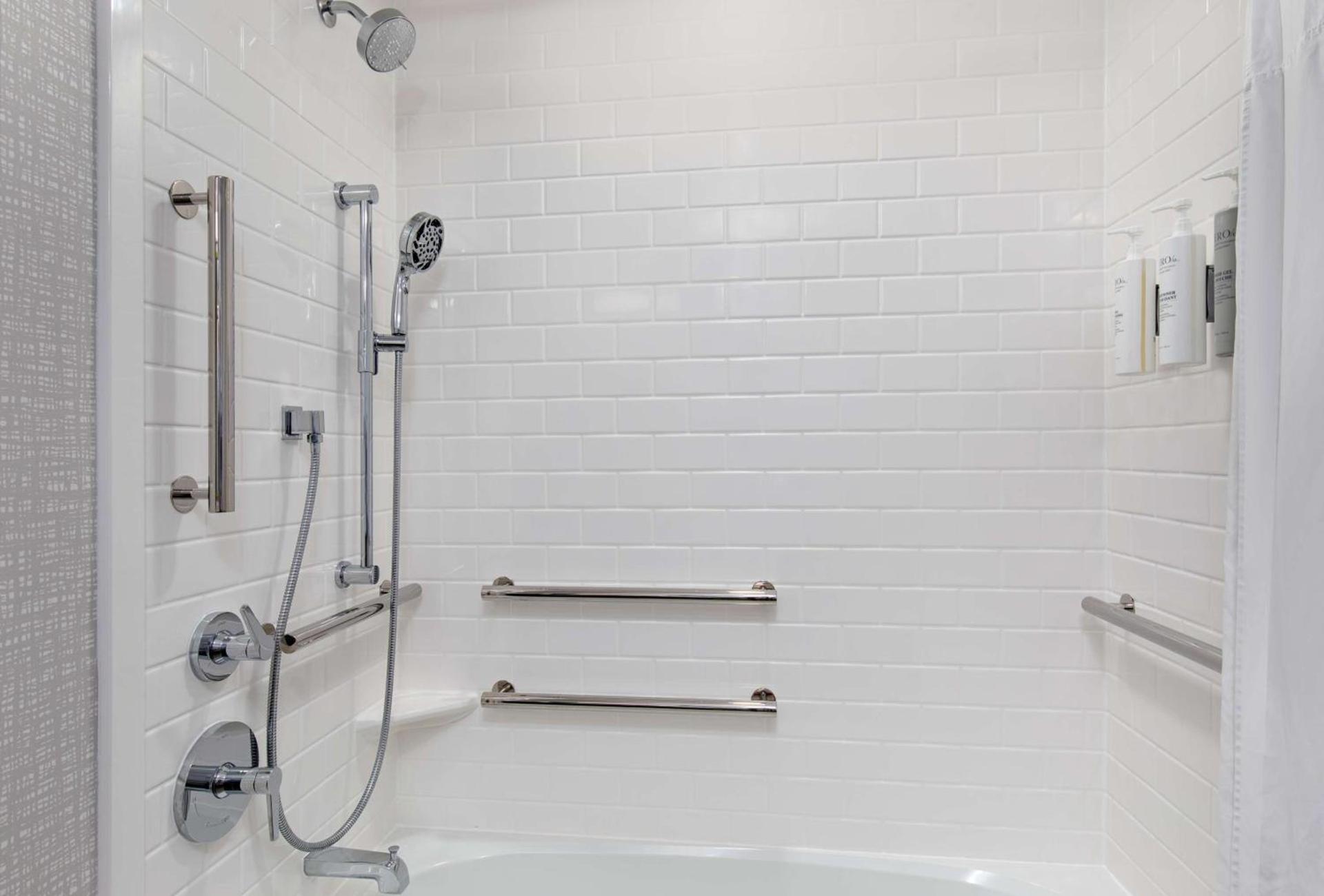 Hampton Inn Pikeville photo 14