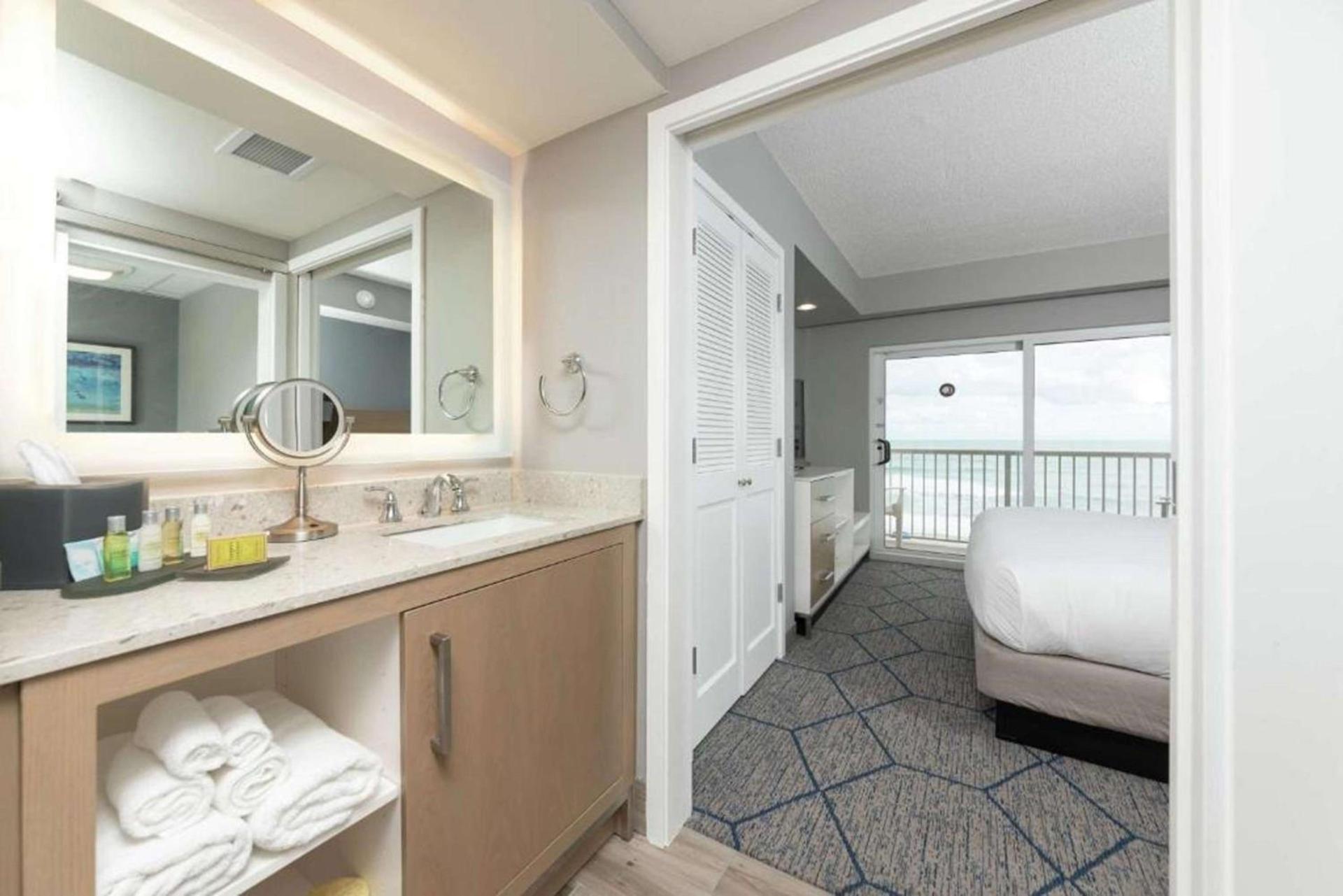 DoubleTree Suites by Hilton Melbourne Beach Oceanfront photo 68