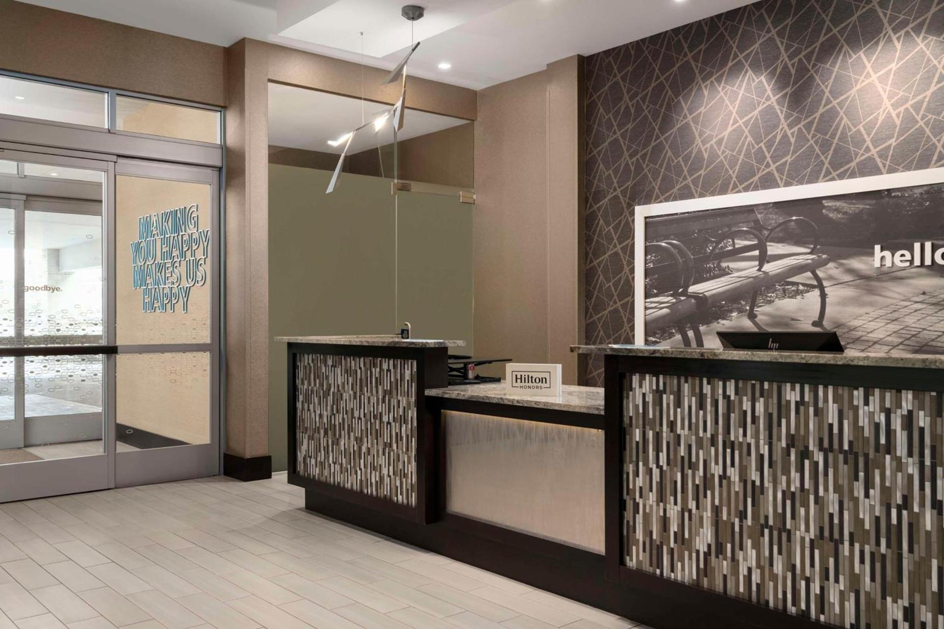 Hampton Inn & Suites-Worcester, MA photo 14
