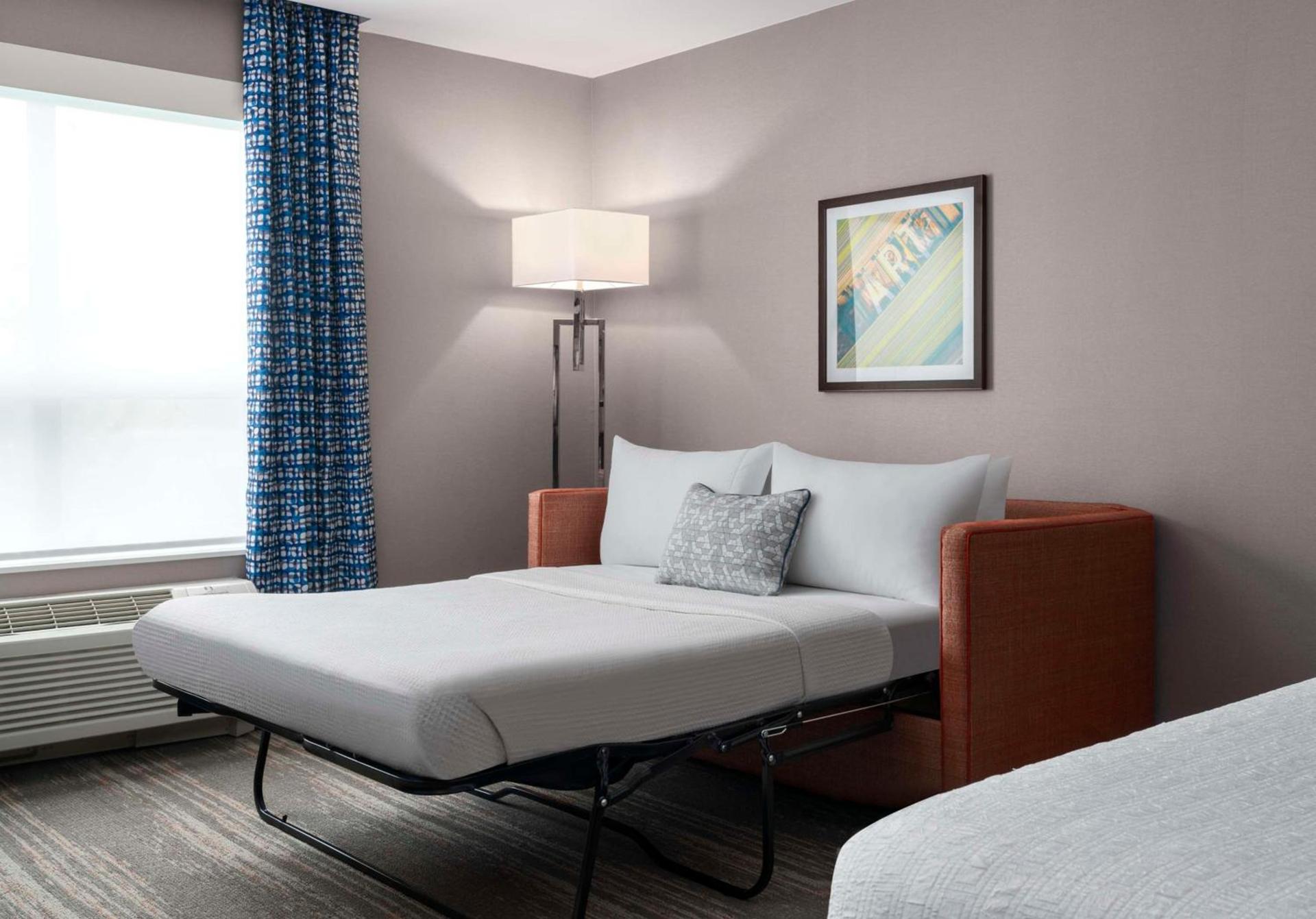 Hampton Inn & Suites-Worcester, MA photo 41