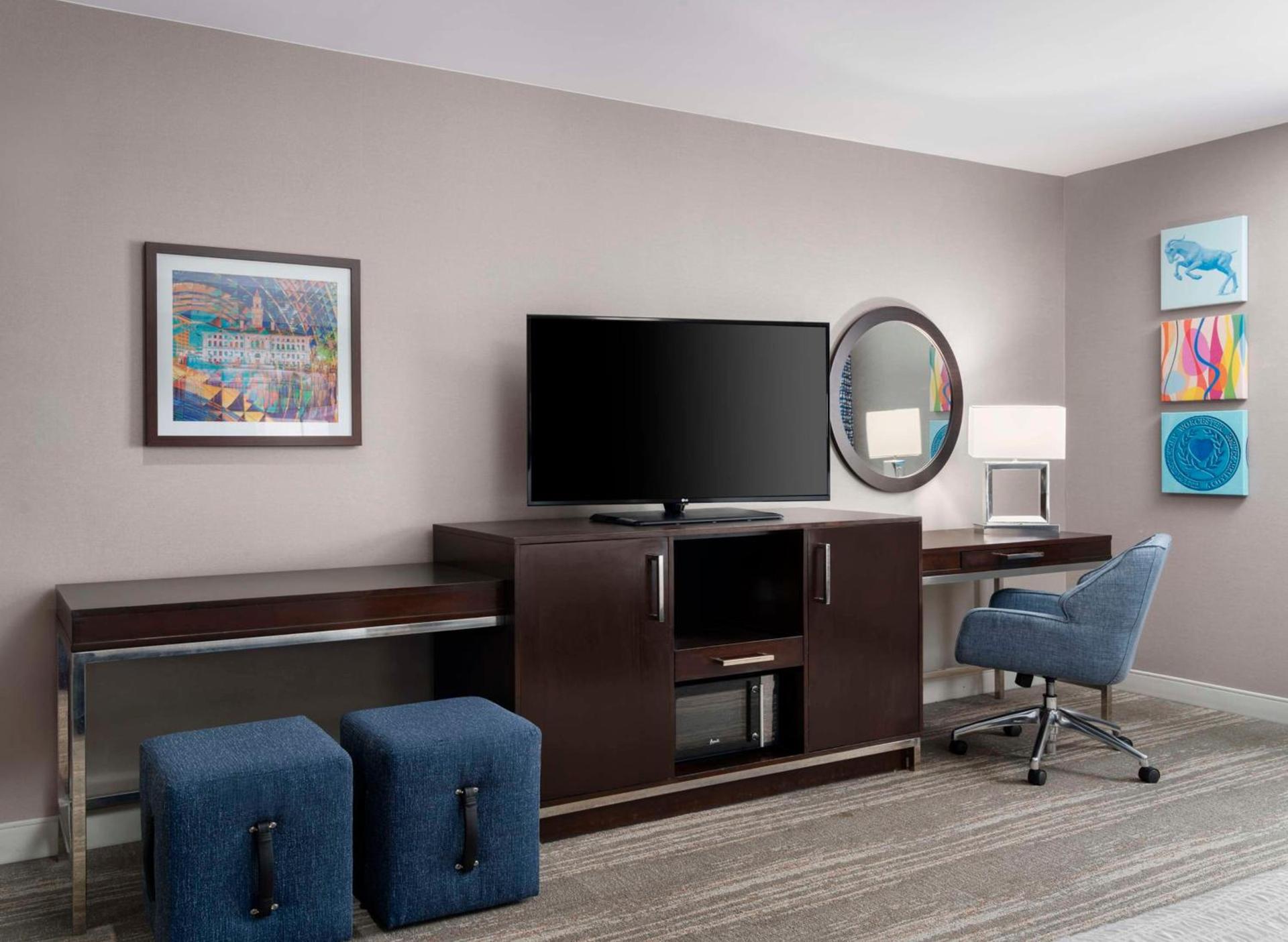 Hampton Inn & Suites-Worcester, MA photo 45