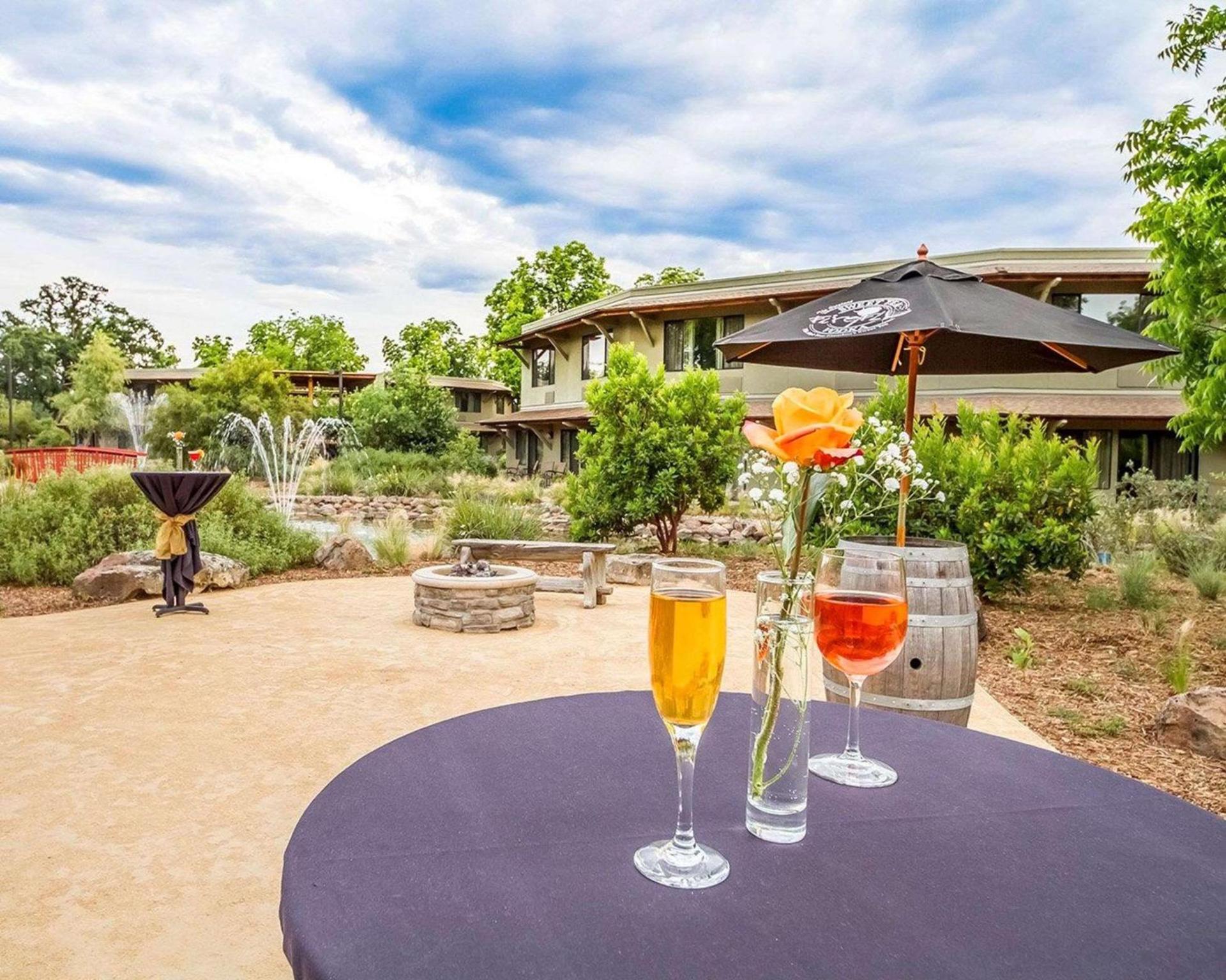 Gaia Hotel & Spa Redding, an Ascend Collection Hotel photo 3