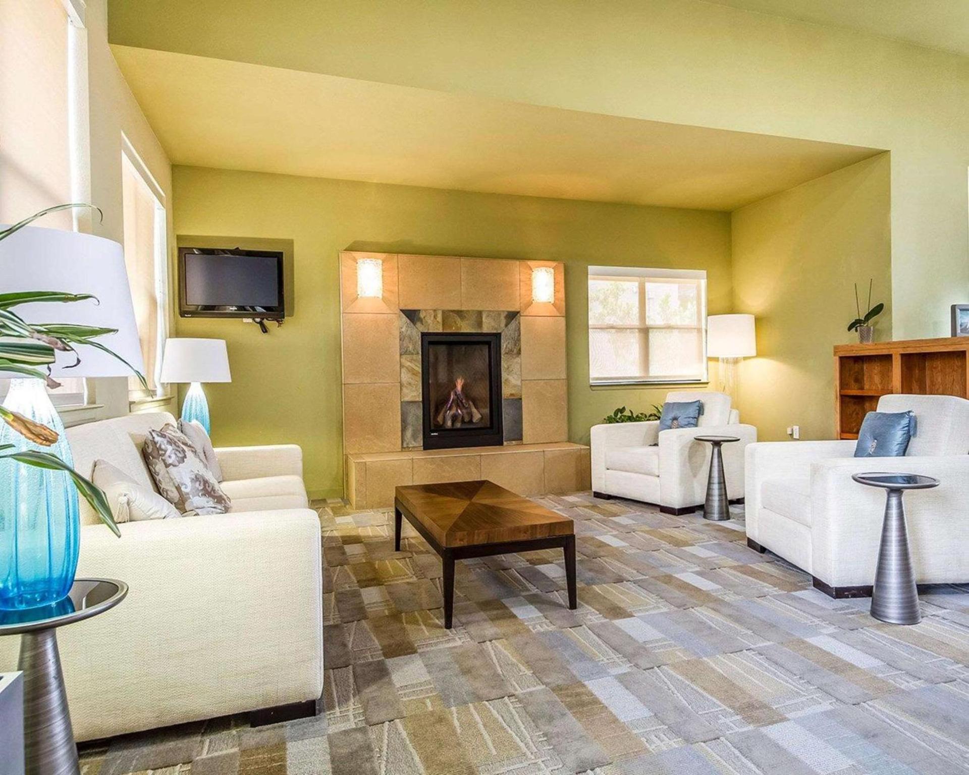 Gaia Hotel & Spa Redding, an Ascend Collection Hotel photo 4