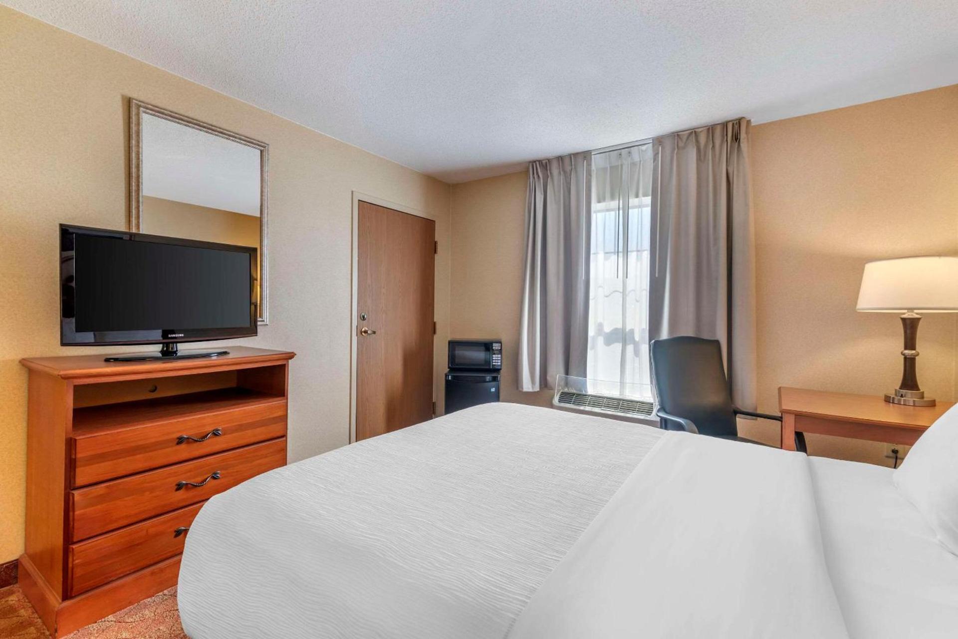 Quality Inn at Bangor Mall photo 4