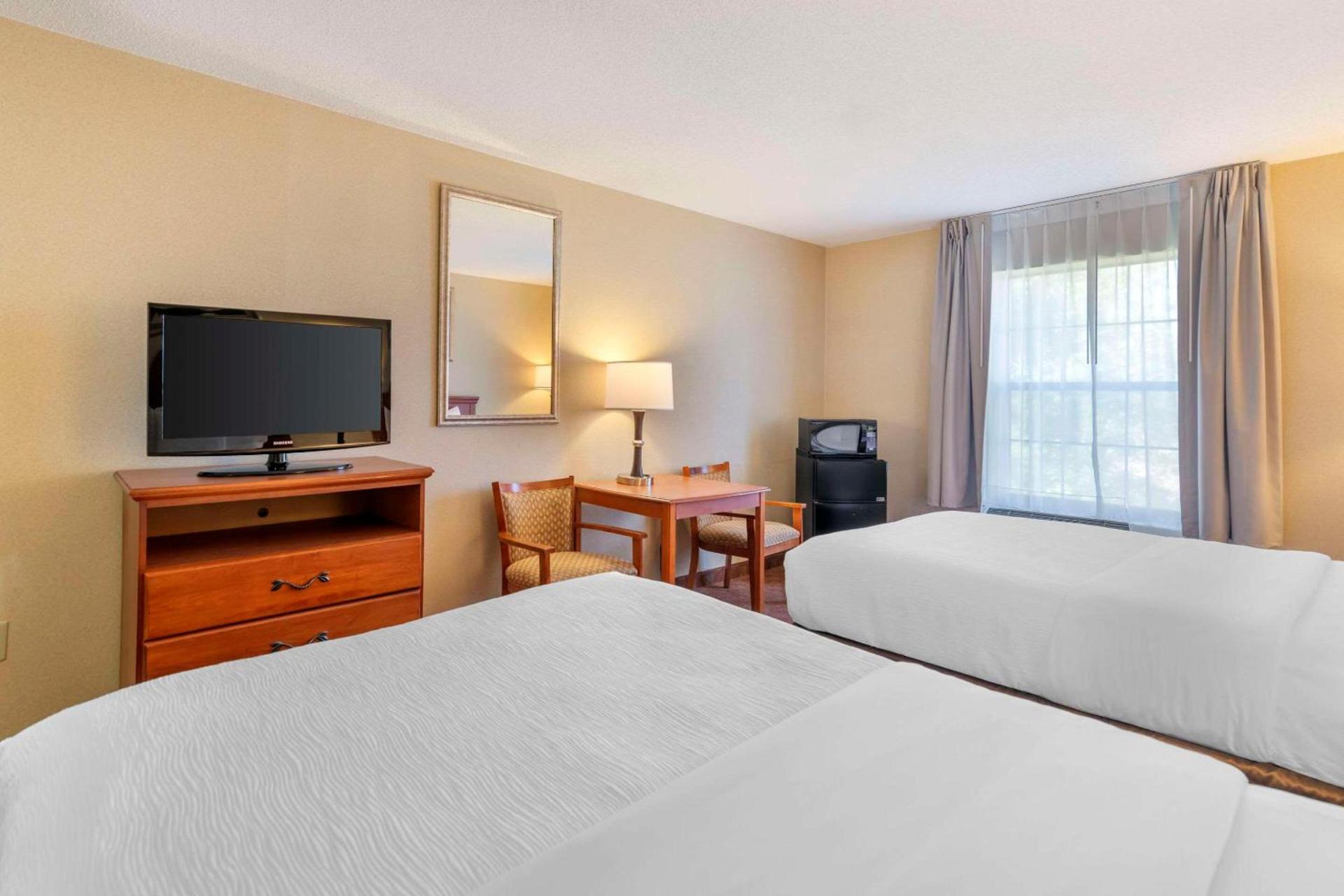 Quality Inn at Bangor Mall photo 18