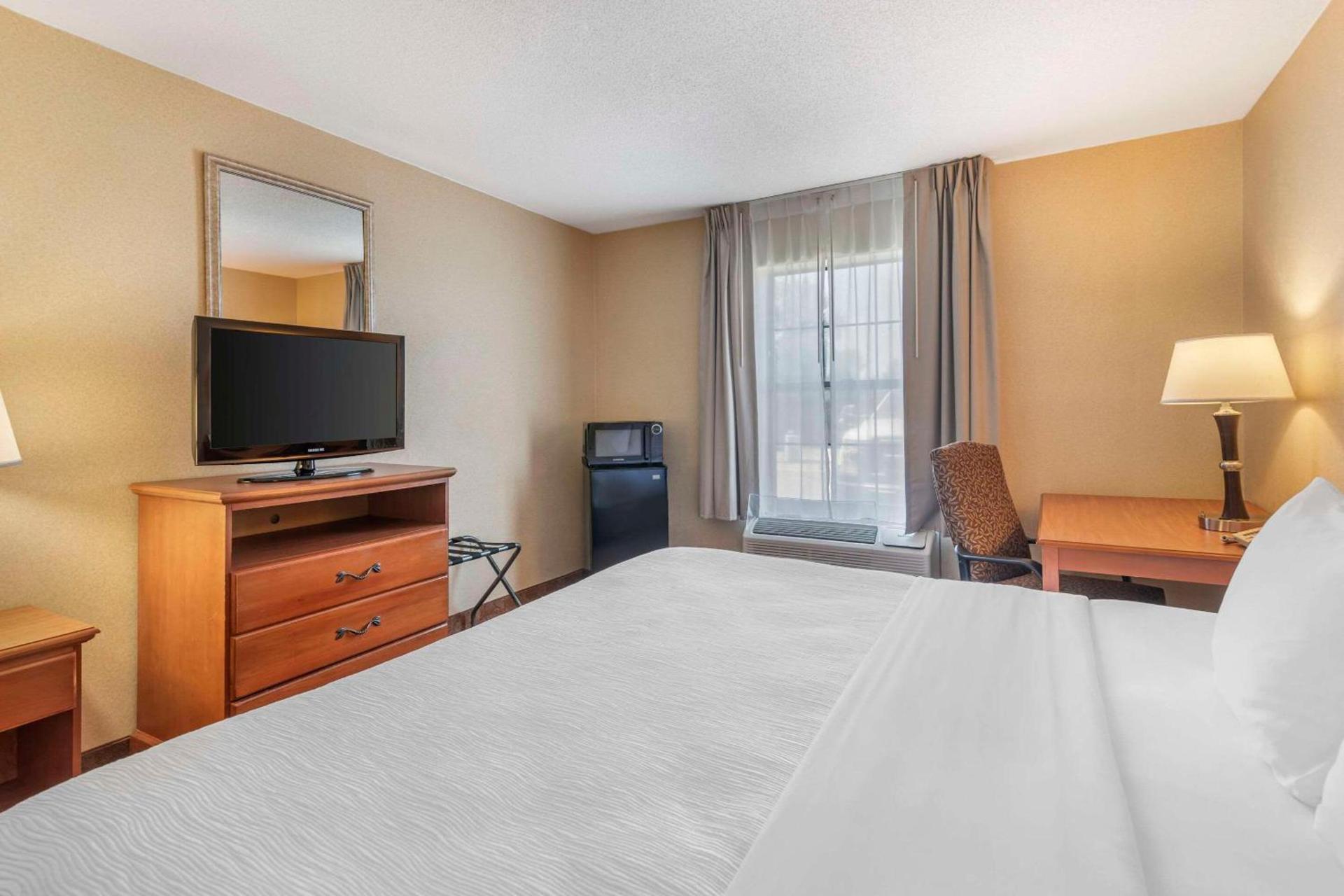 Quality Inn at Bangor Mall photo 22