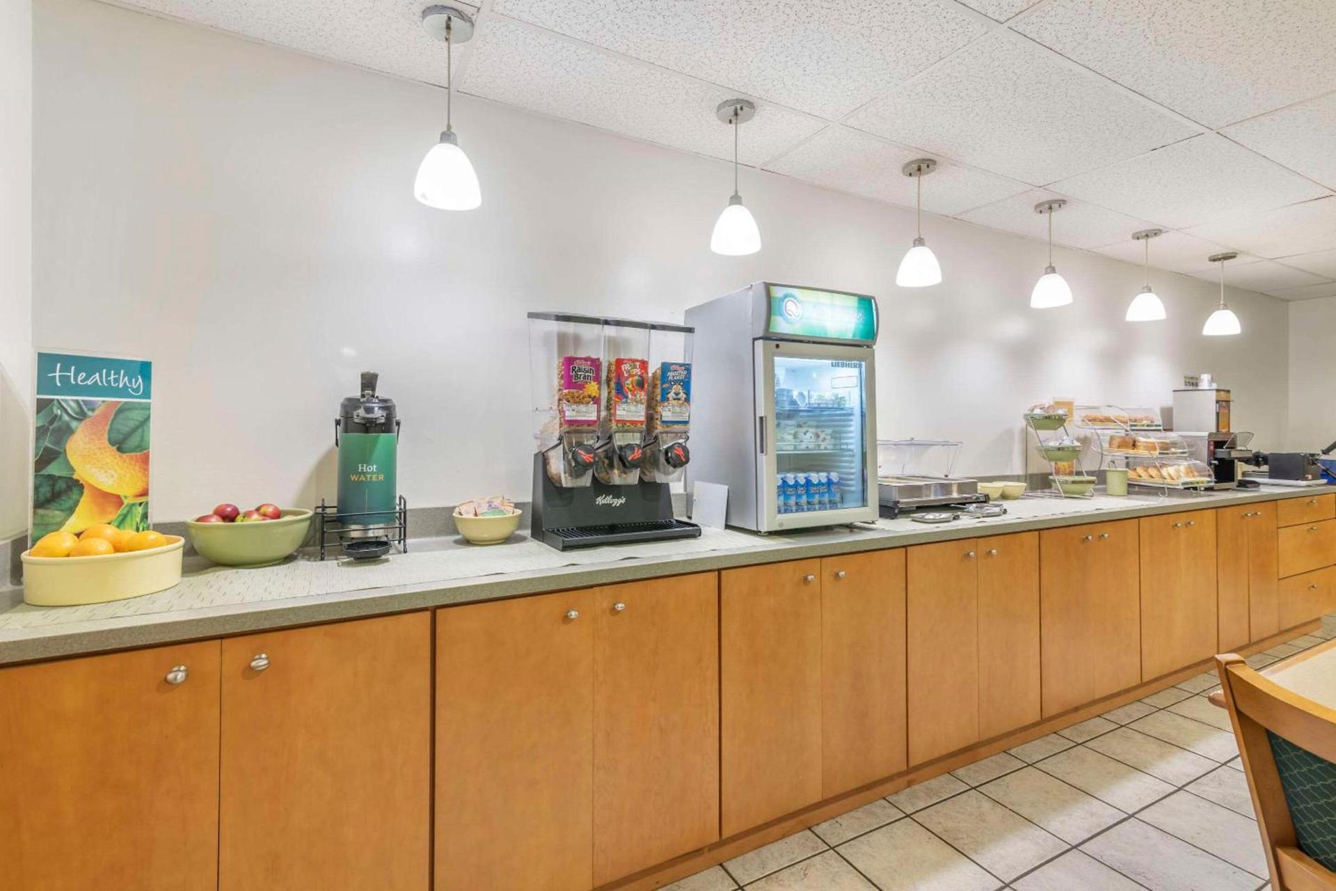Quality Inn at Bangor Mall photo 26