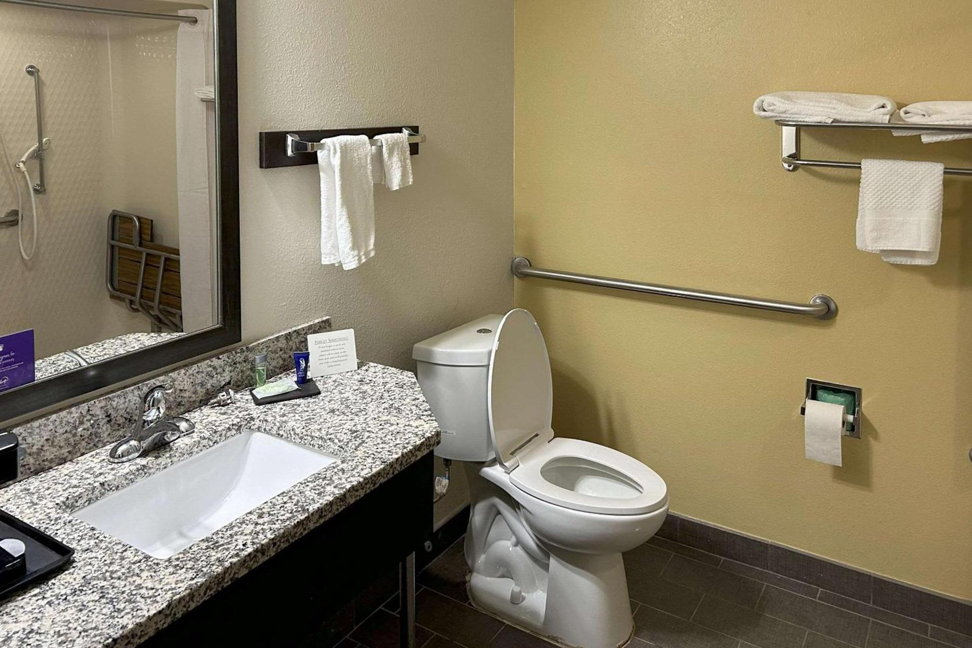 Sleep Inn Wilson near I-95 photo 16