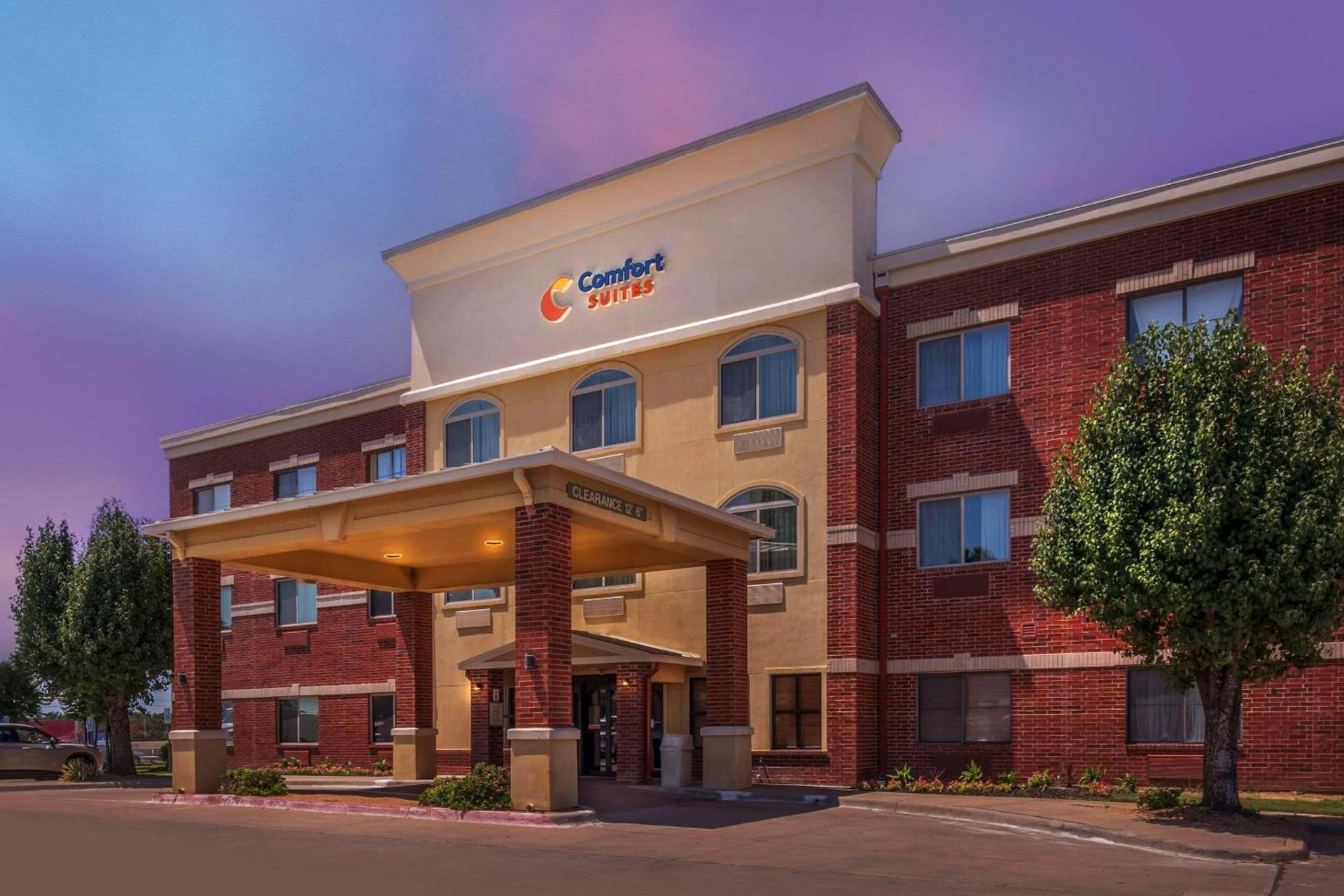 Comfort Suites McKinney-Allen photo 4
