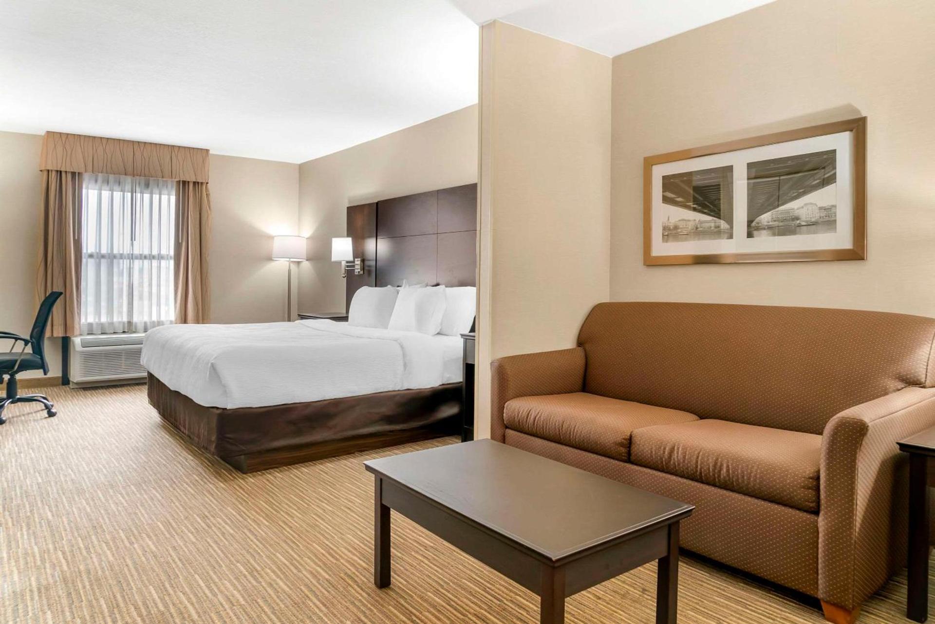 Quality Inn & Suites Monroe photo 29