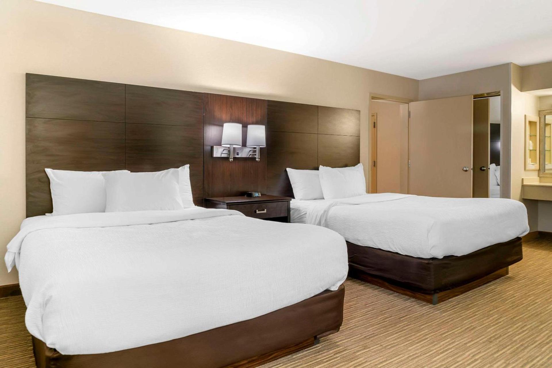 Quality Inn & Suites Monroe photo 35
