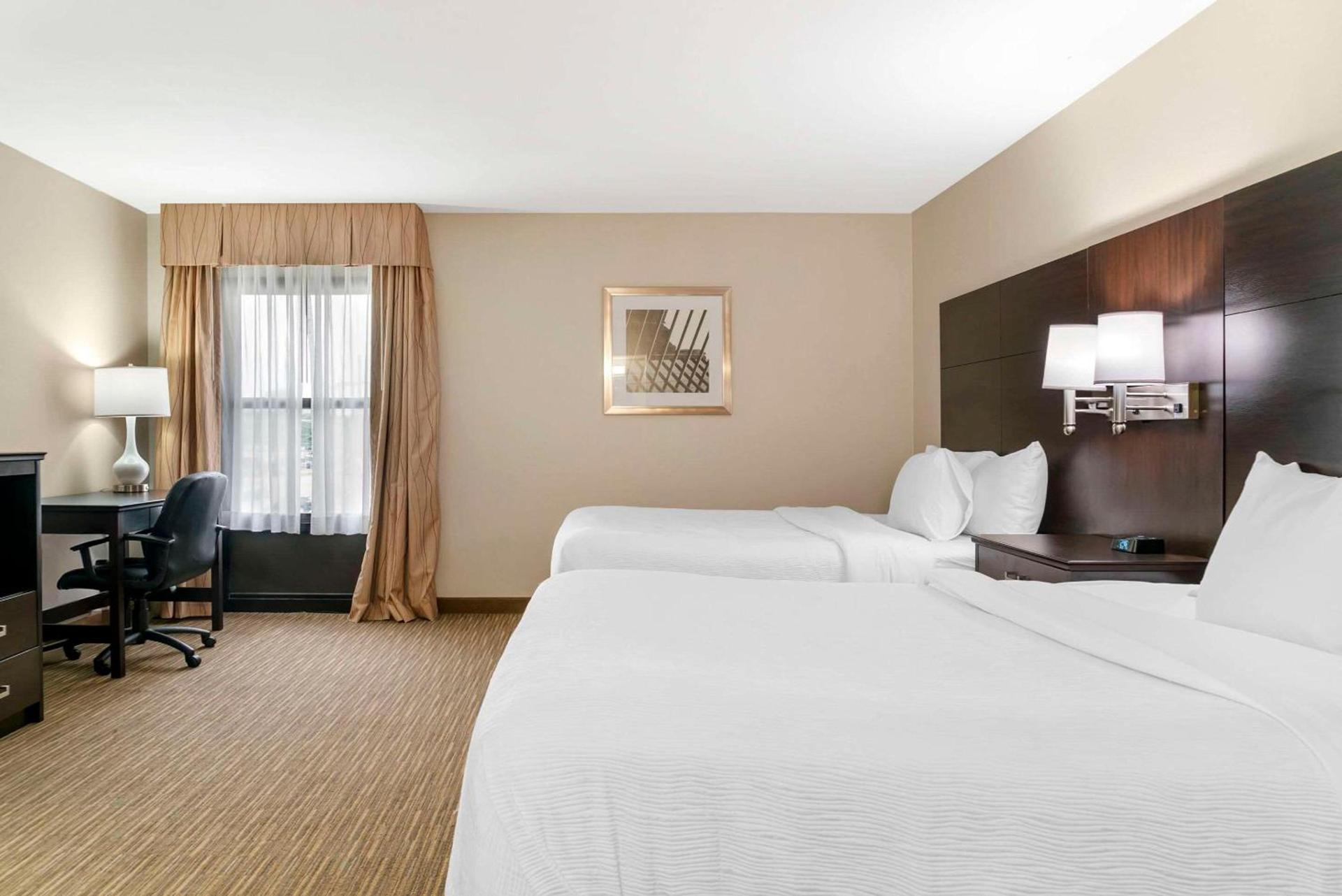 Quality Inn & Suites Monroe photo 37