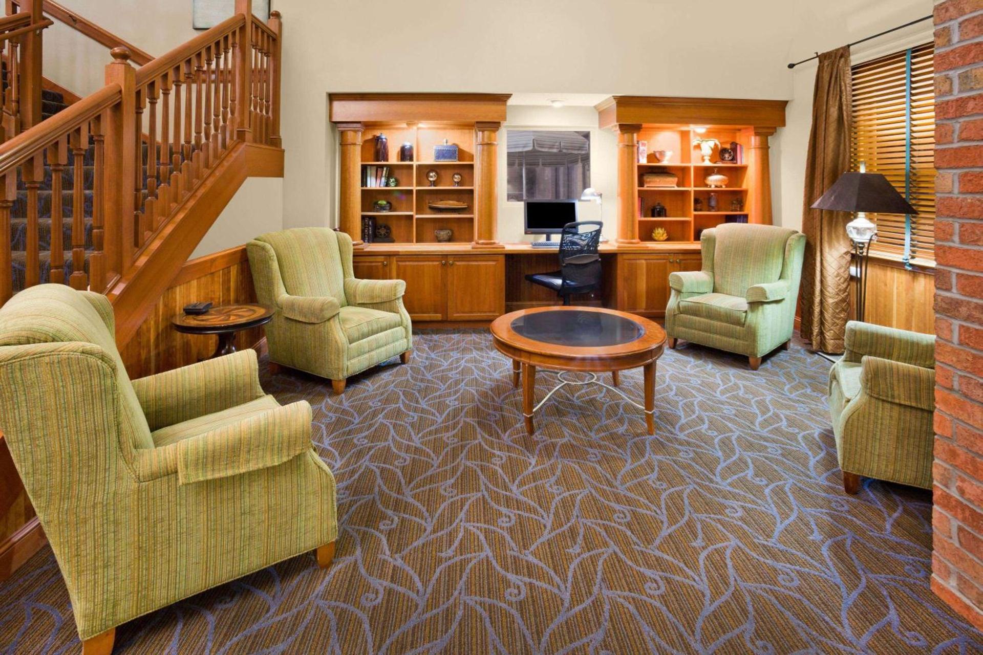 AmericInn by Wyndham Chanhassen photo 80