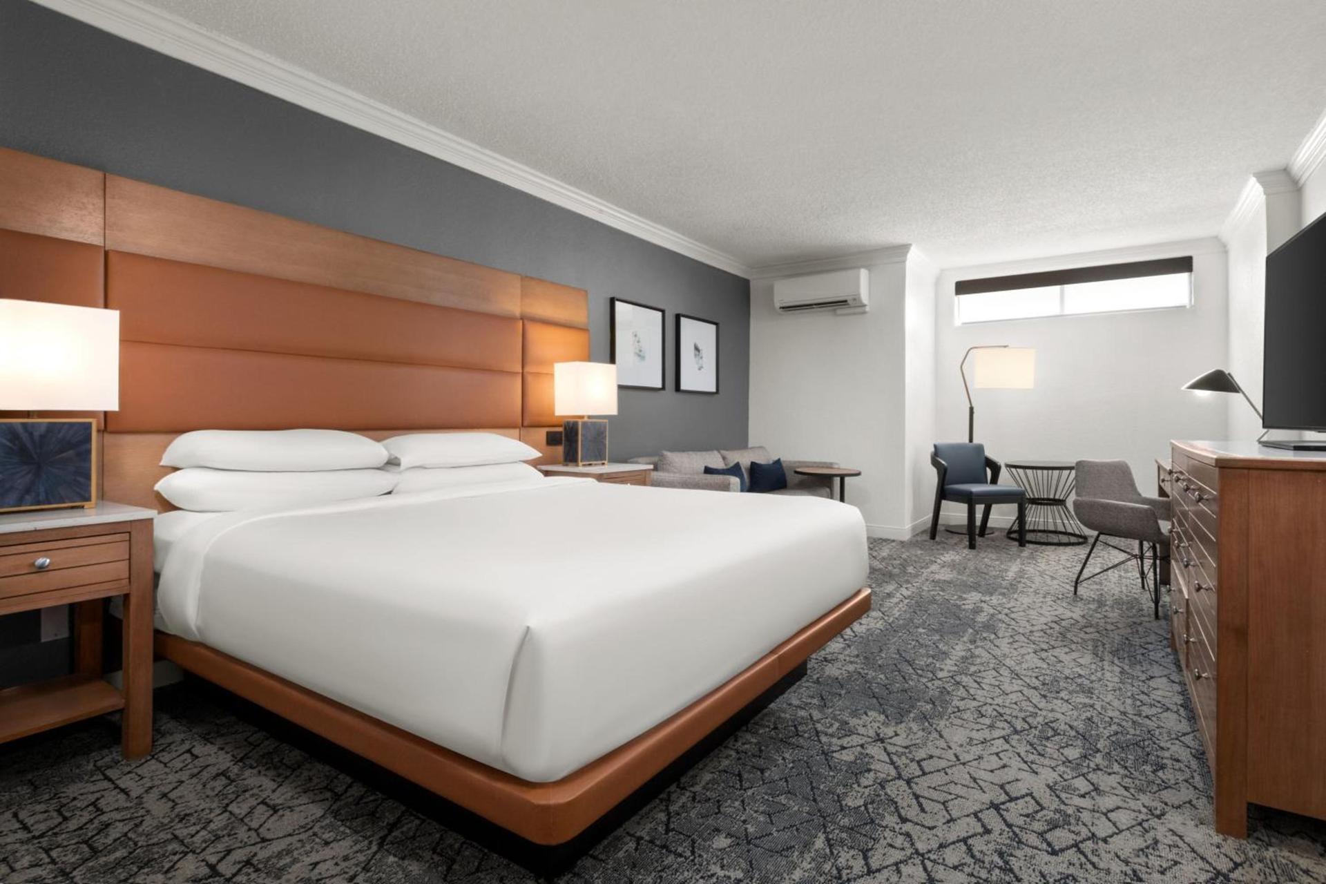 Sheraton Oceanfront Hotel photo 22