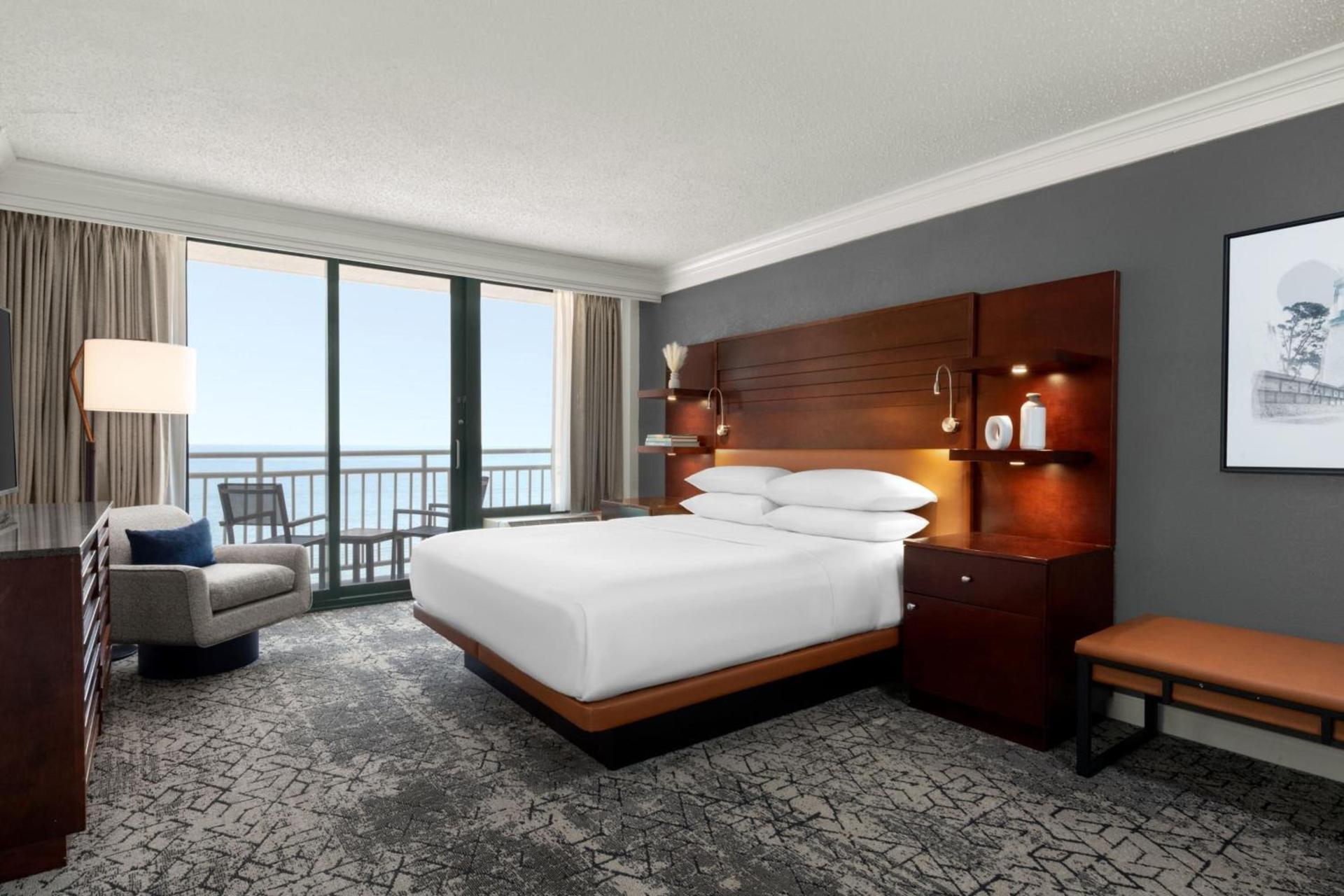 Sheraton Oceanfront Hotel photo 37