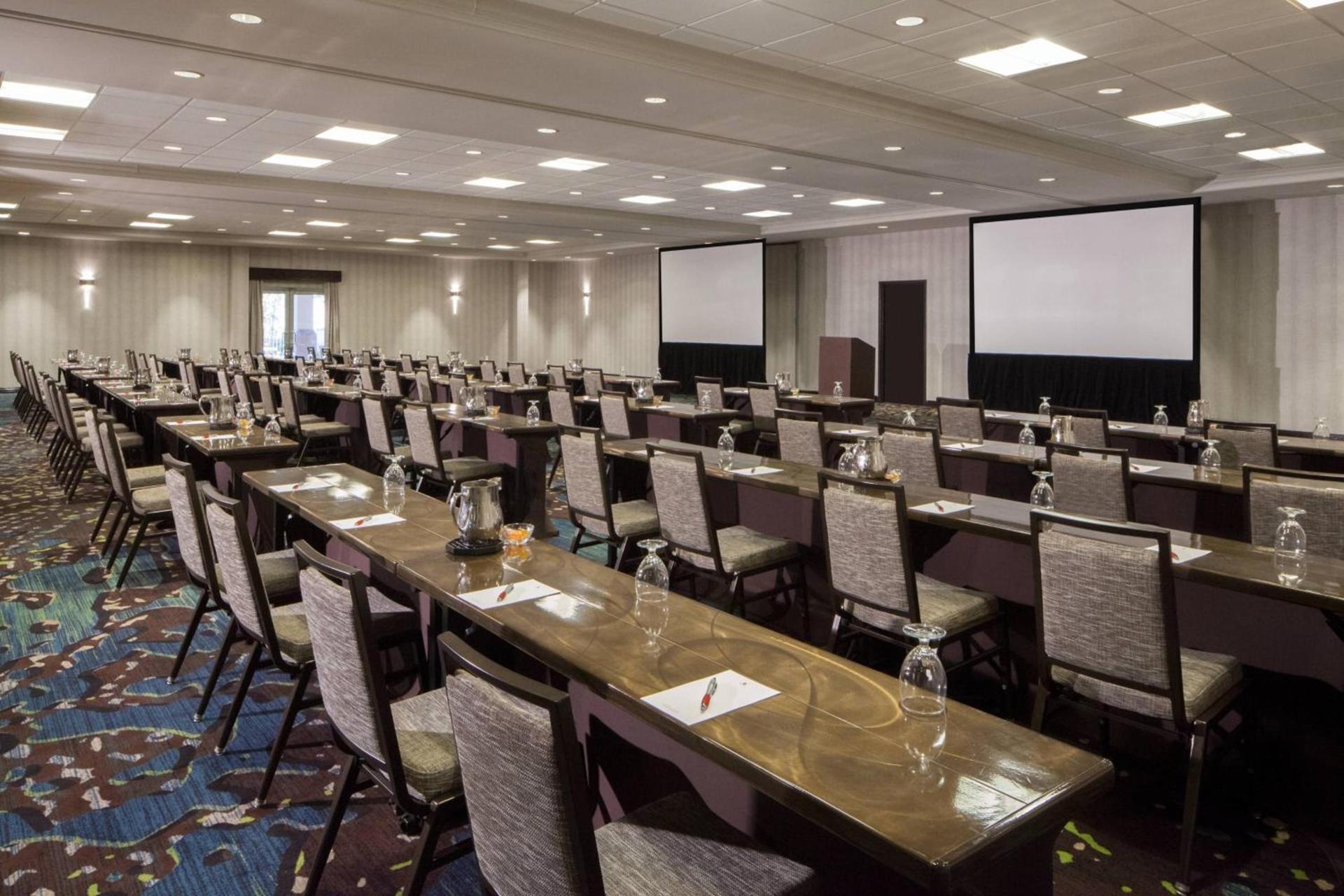 Dallas Marriott Suites Medical/Market Center photo 58