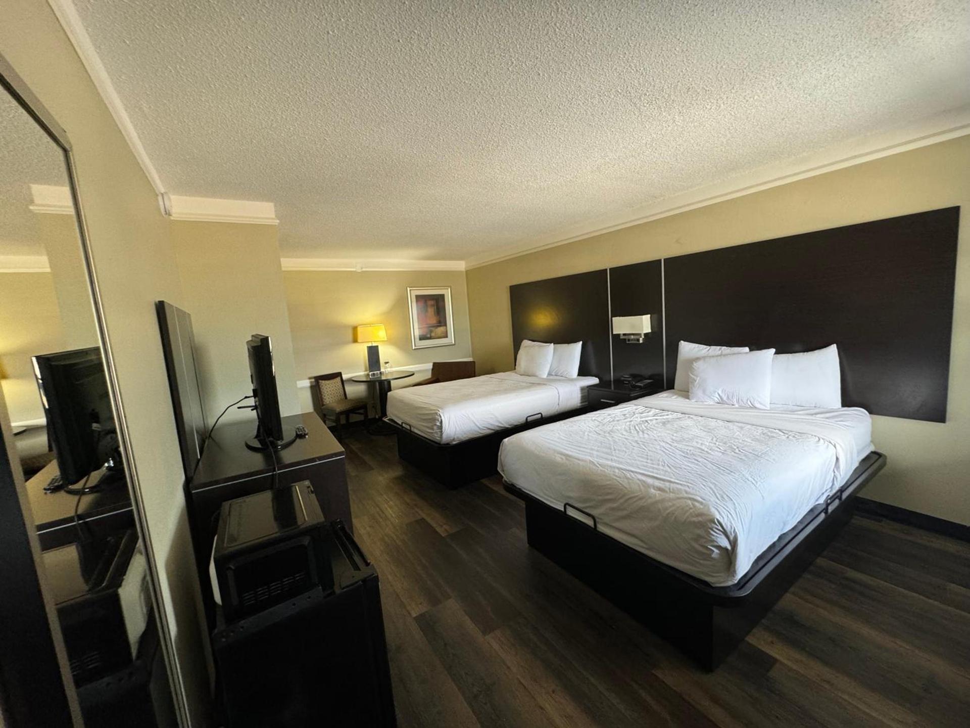 Quality Inn & Suites Tuscaloosa near University photo 66