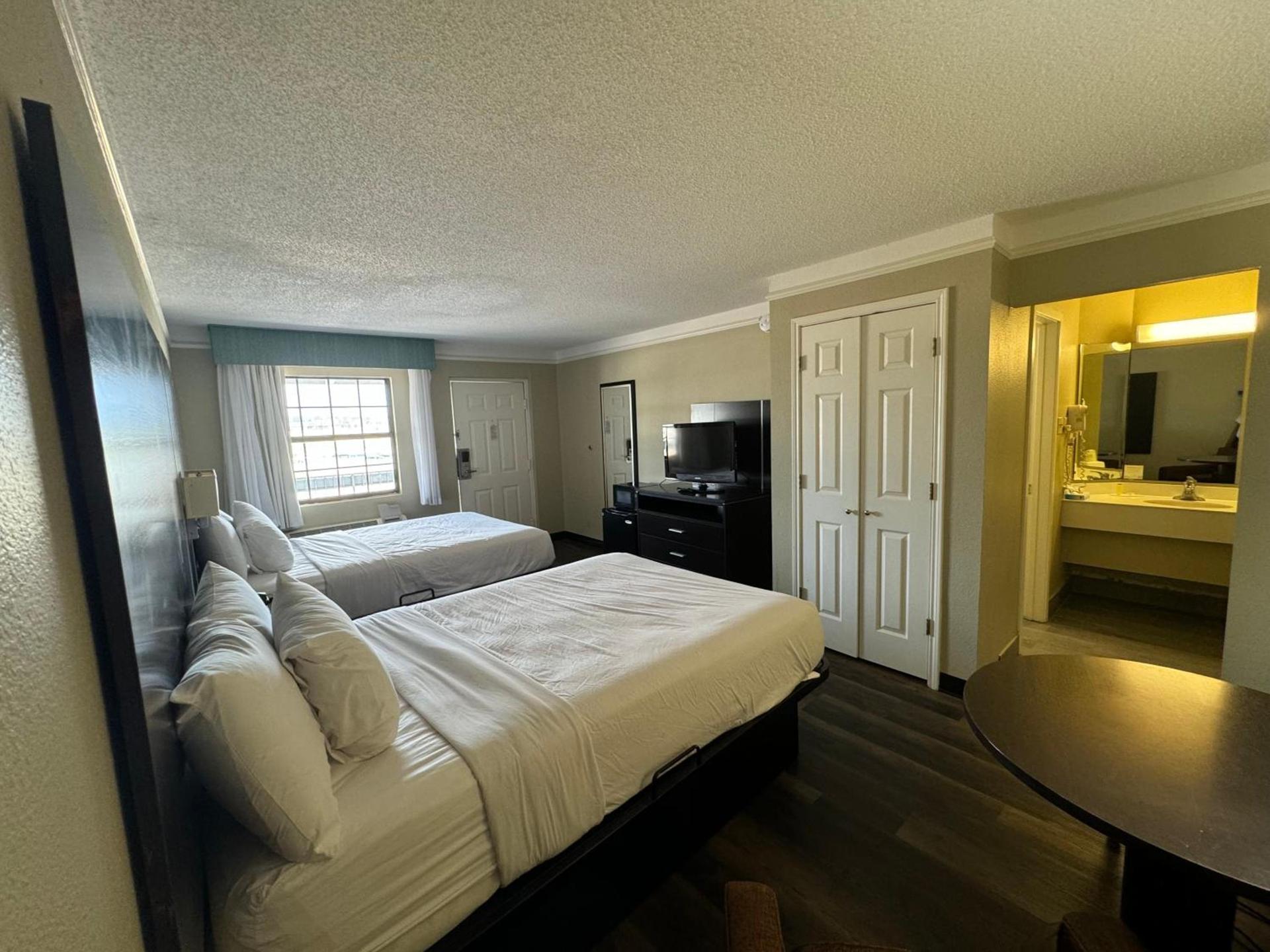 Quality Inn & Suites Tuscaloosa near University photo 67