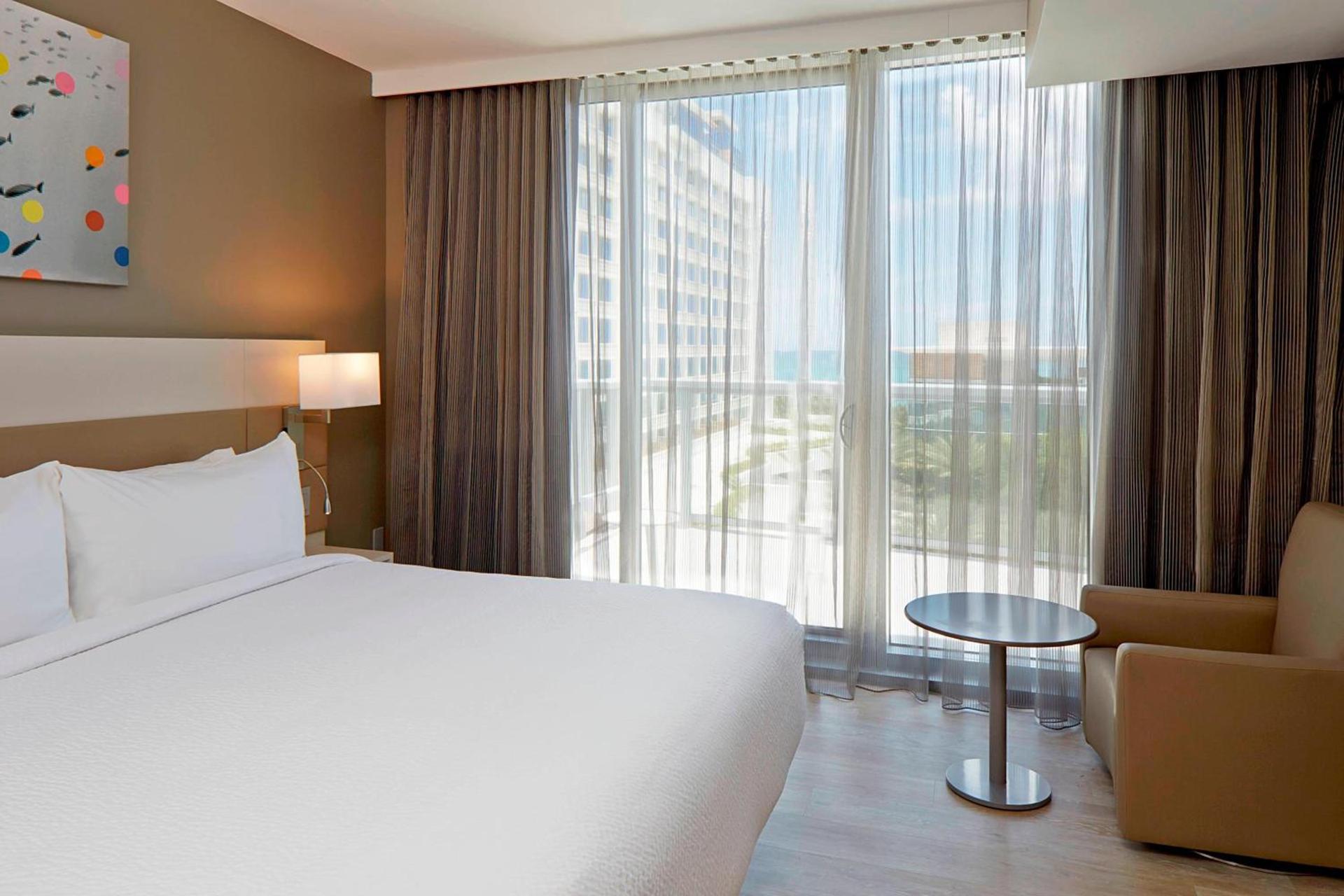 AC Hotel by Marriott Miami Beach photo 11