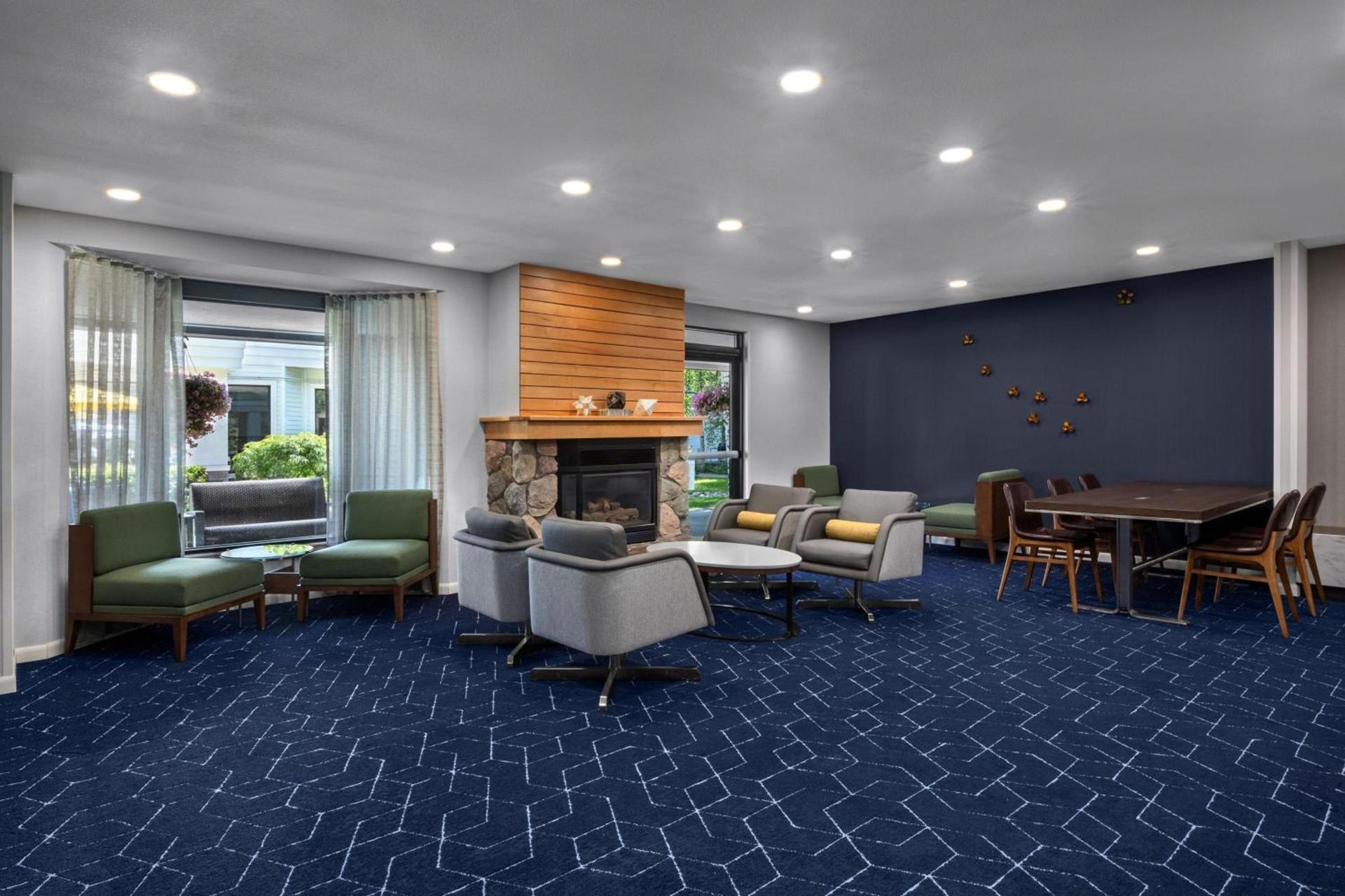 Courtyard by Marriott Anchorage Airport photo 14