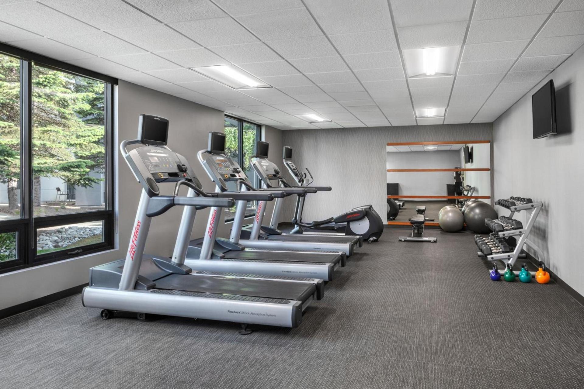 Courtyard by Marriott Anchorage Airport photo 43
